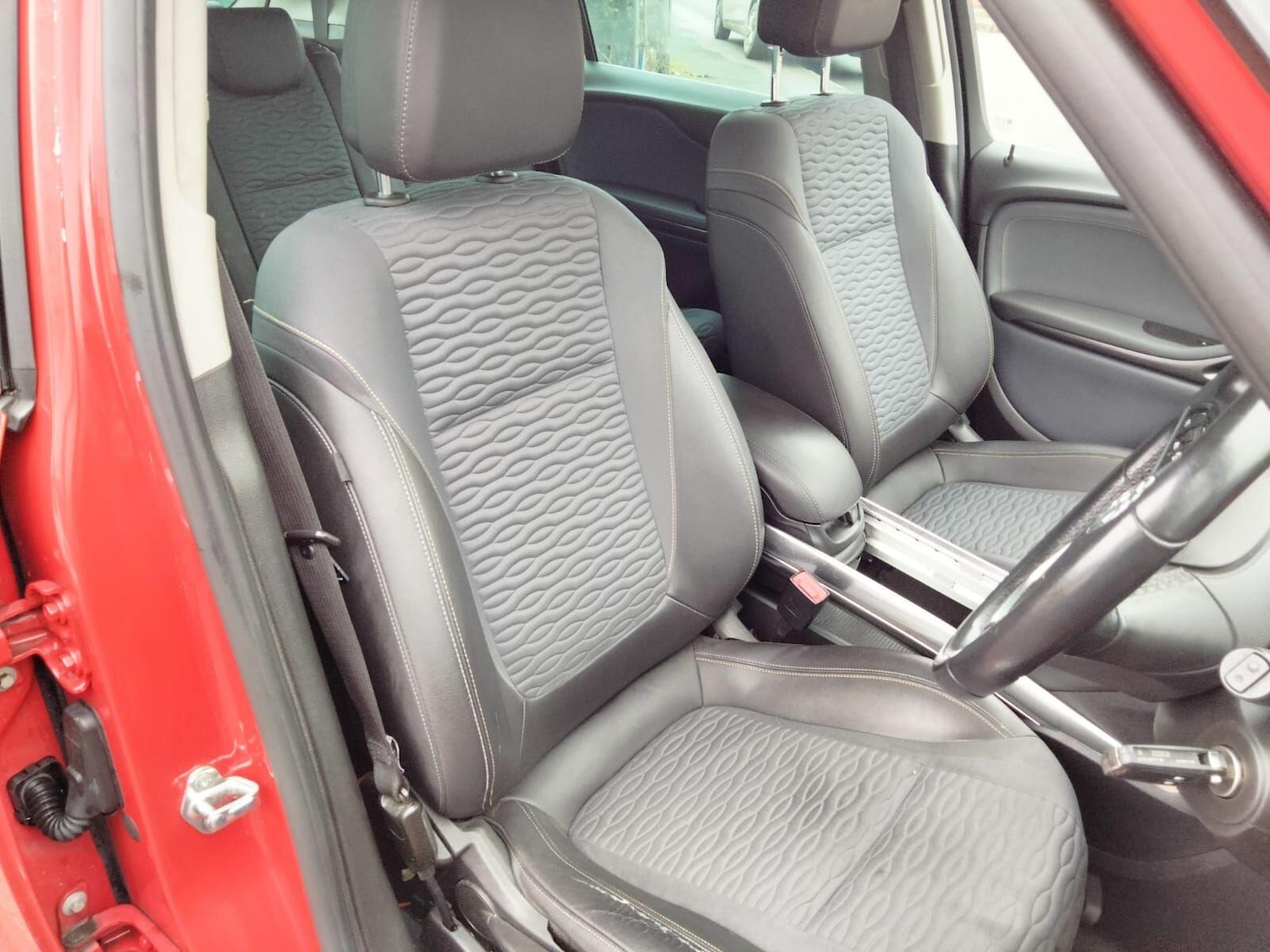 Used Vauxhall Zafira 2013 for sale - 77647575: Photo 39