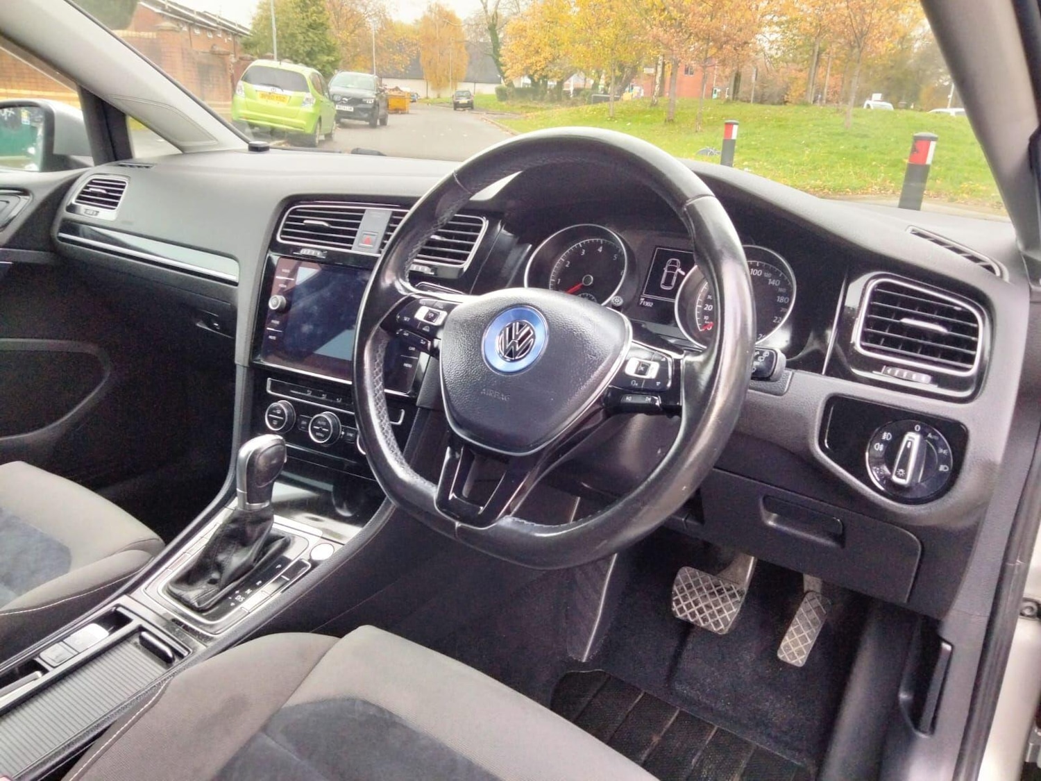 Used Volkswagen Golf 2025 for sale - 76561806: Photo 25