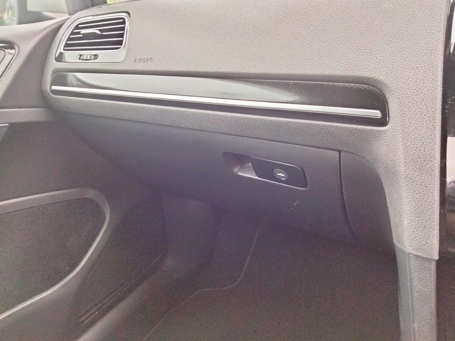 Used Volkswagen Golf 2025 for sale - 76561806: Photo 32