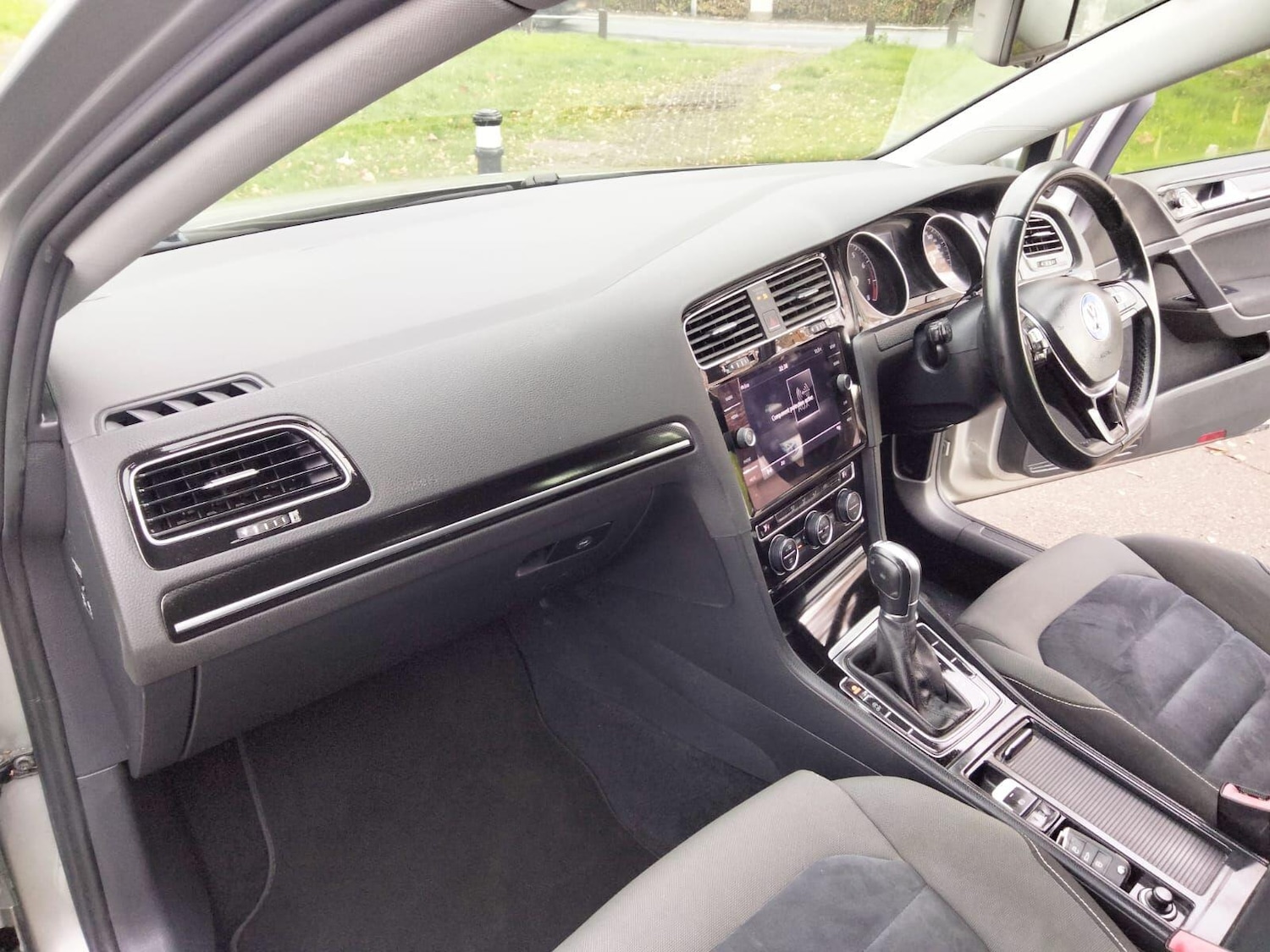 Used Volkswagen Golf 2025 for sale - 76561806: Photo 40