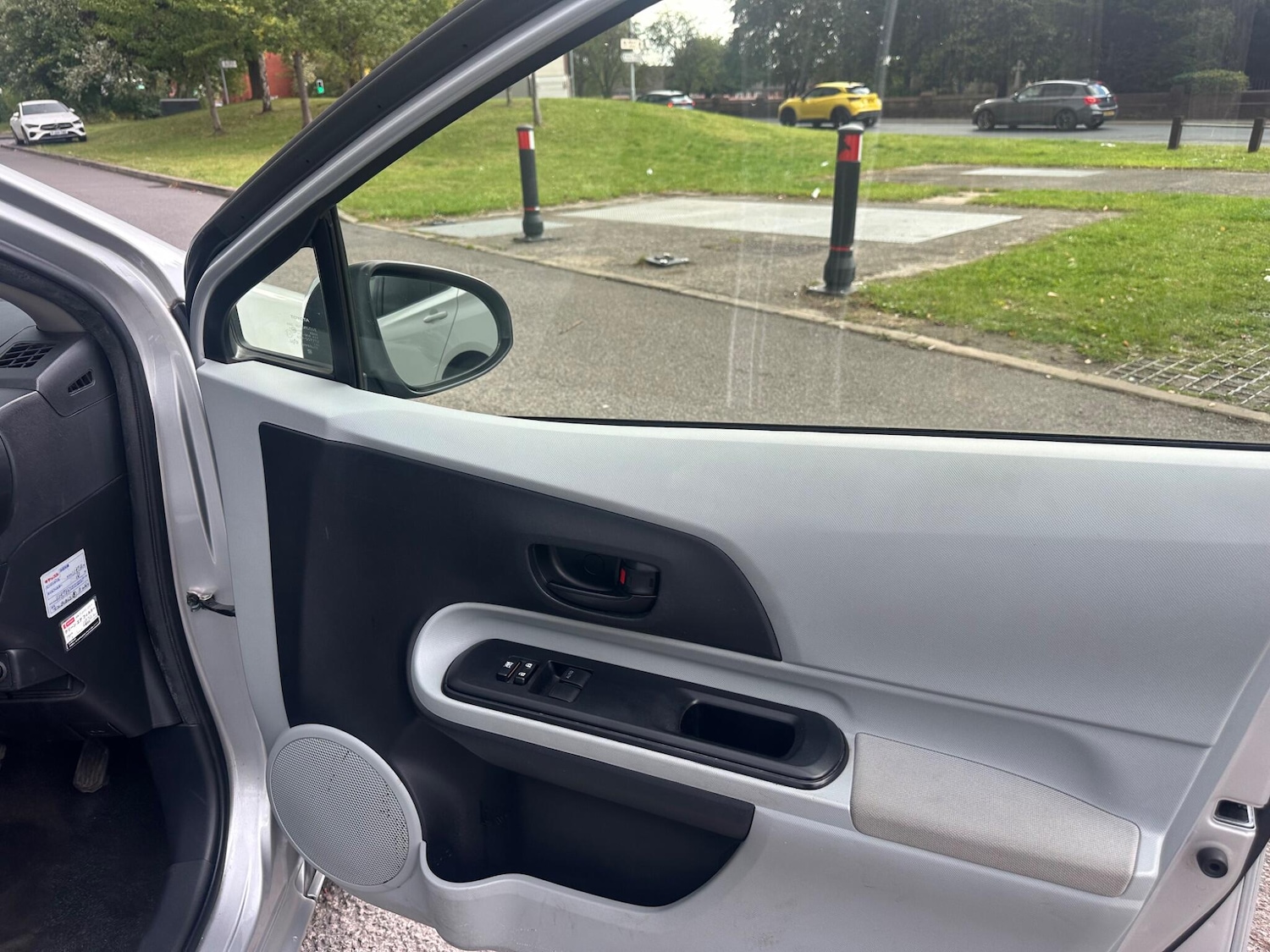 Used Toyota Aqua for sale - 77647571: Photo 21