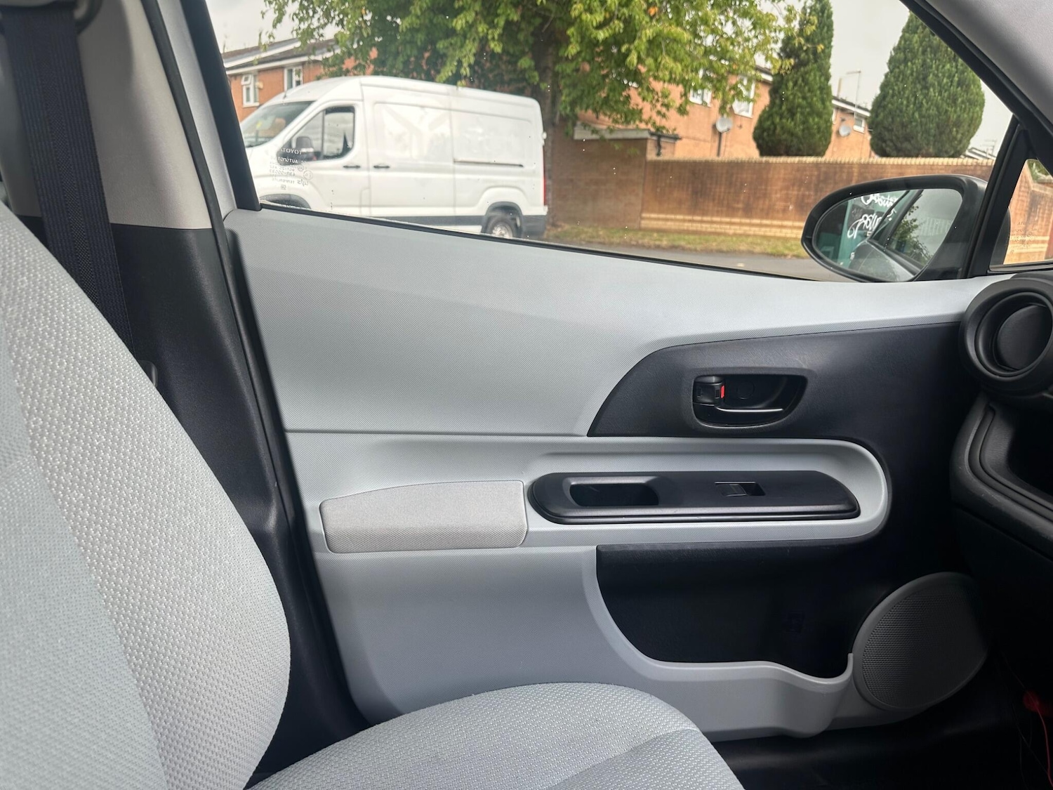 Used Toyota Aqua for sale - 77647571: Photo 25