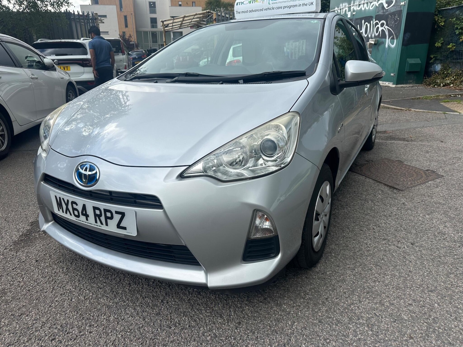 Used Toyota Aqua for sale - 76990157: Photo 3