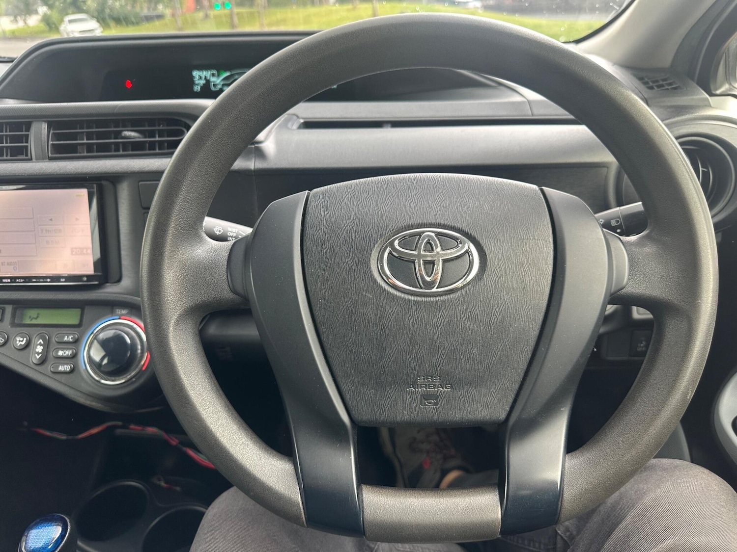 Used Toyota Aqua for sale - 76990157: Photo 32