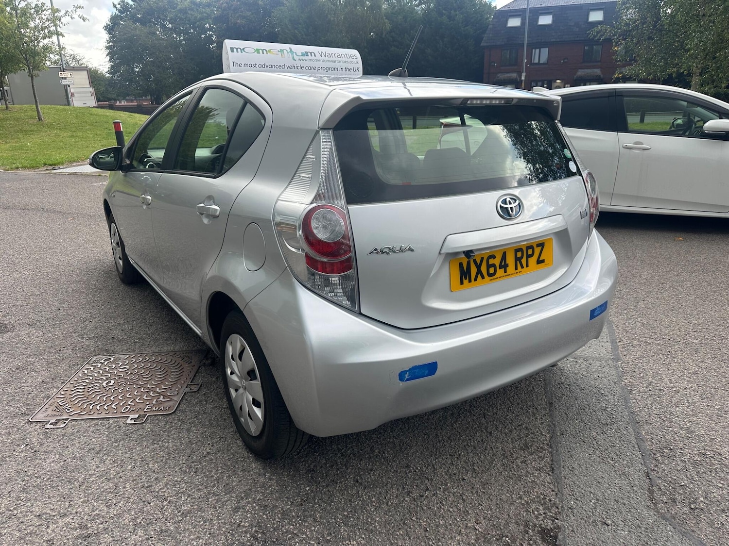 Used Toyota Aqua for sale - 76990157: Photo 9