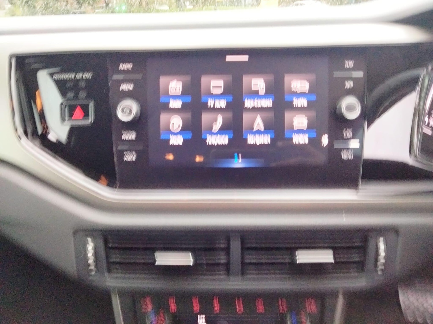 Used Volkswagen Polo 2025 for sale - 76521804: Photo 32