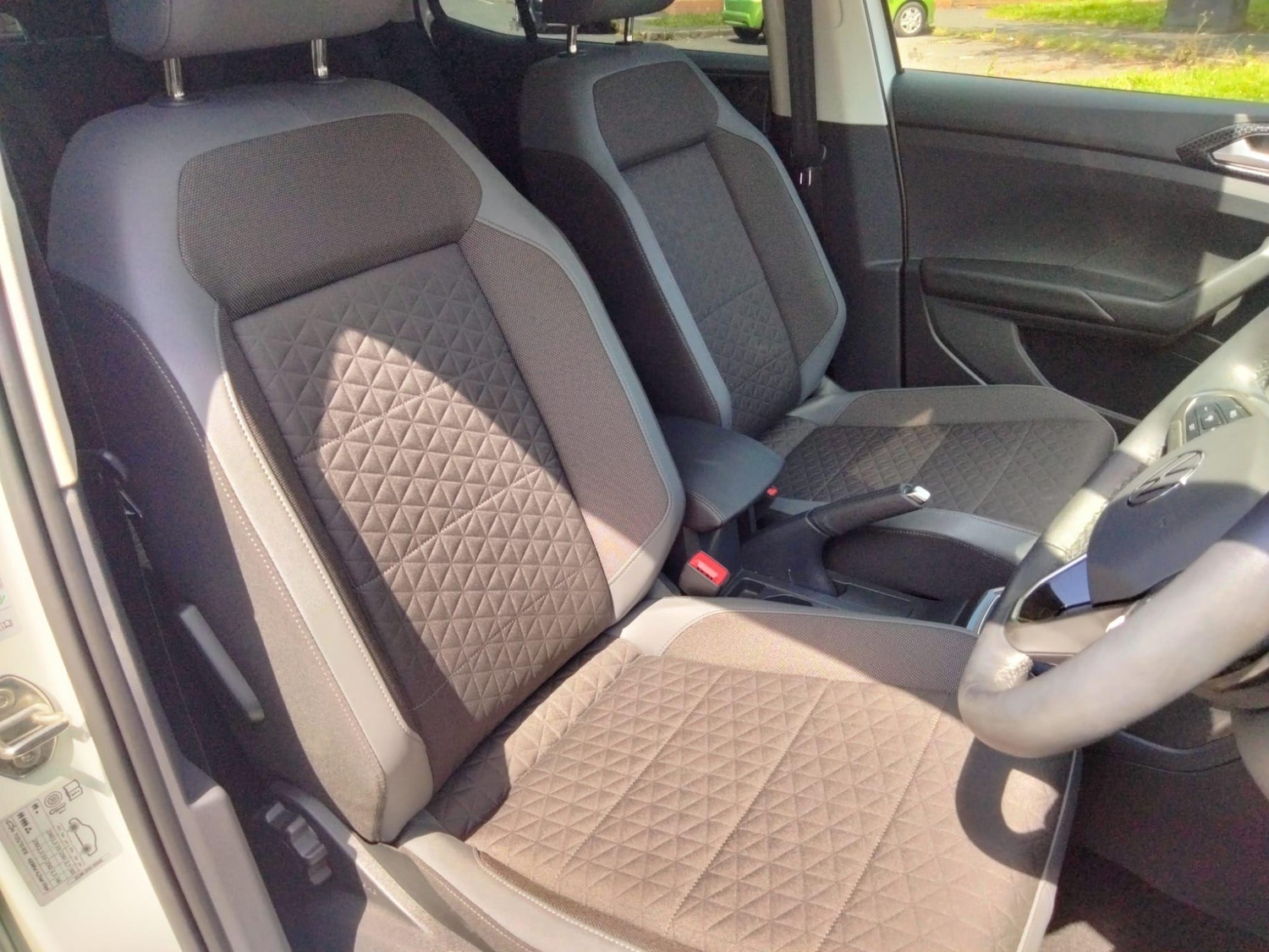 Used Volkswagen T-Cross 2025 for sale - 76993711: Photo 32