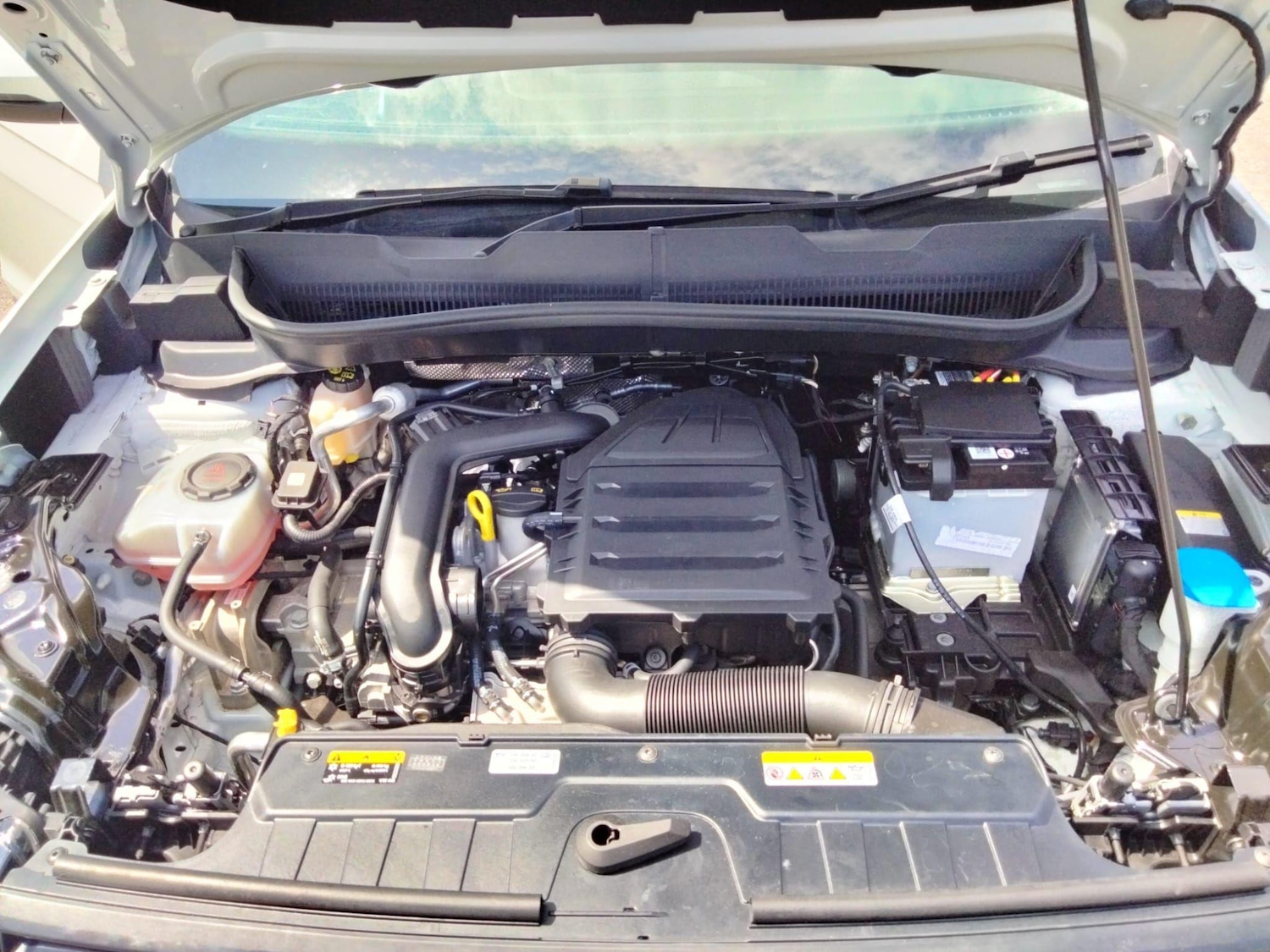 Used Volkswagen T-Cross 2025 for sale - 76993711: Photo 38