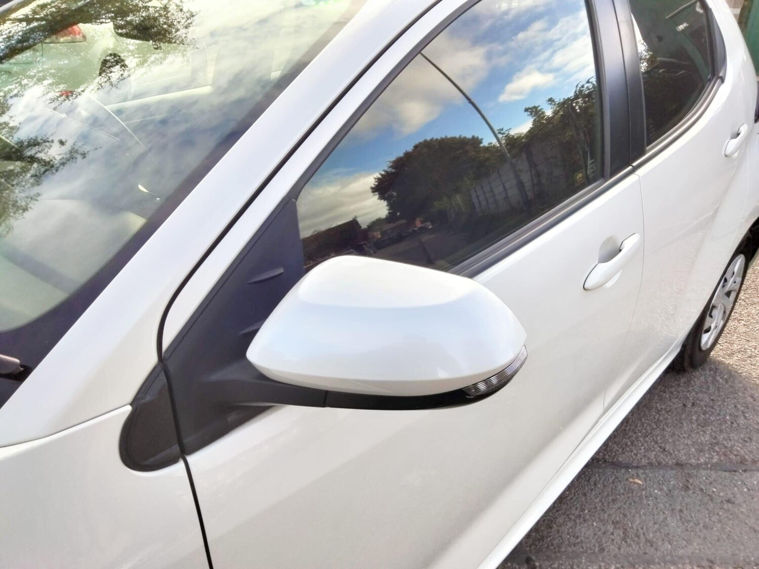 Used Toyota Yaris for sale - 76839977: Photo 17