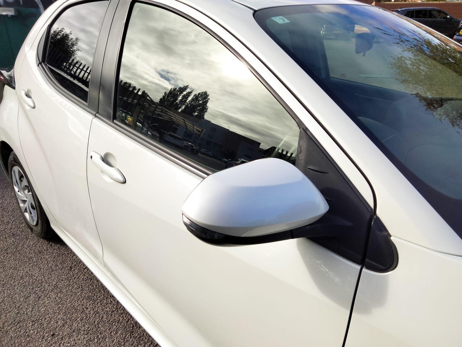 Used Toyota Yaris for sale - 76839977: Photo 21