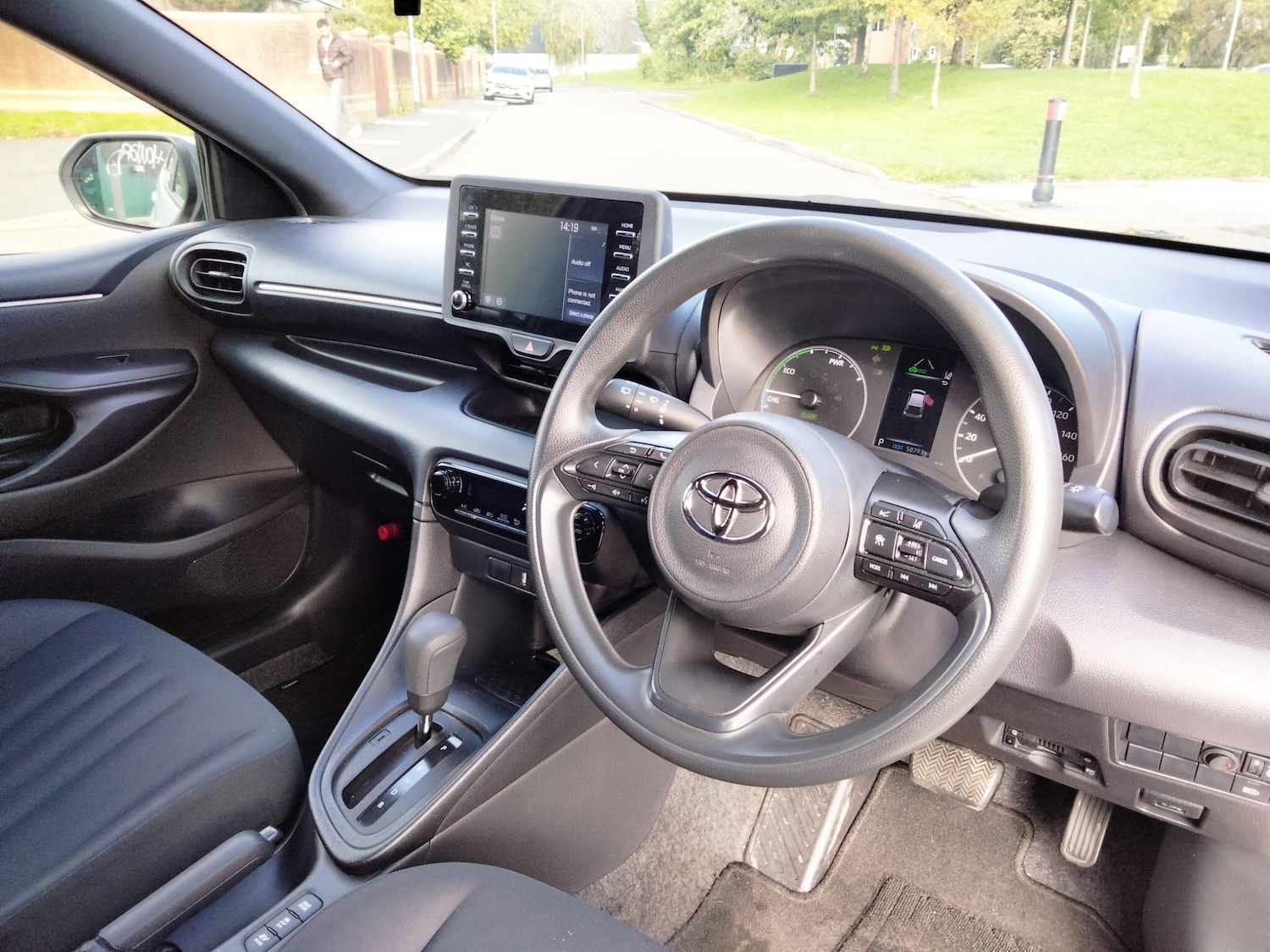 Used Toyota Yaris for sale - 76839977: Photo 28