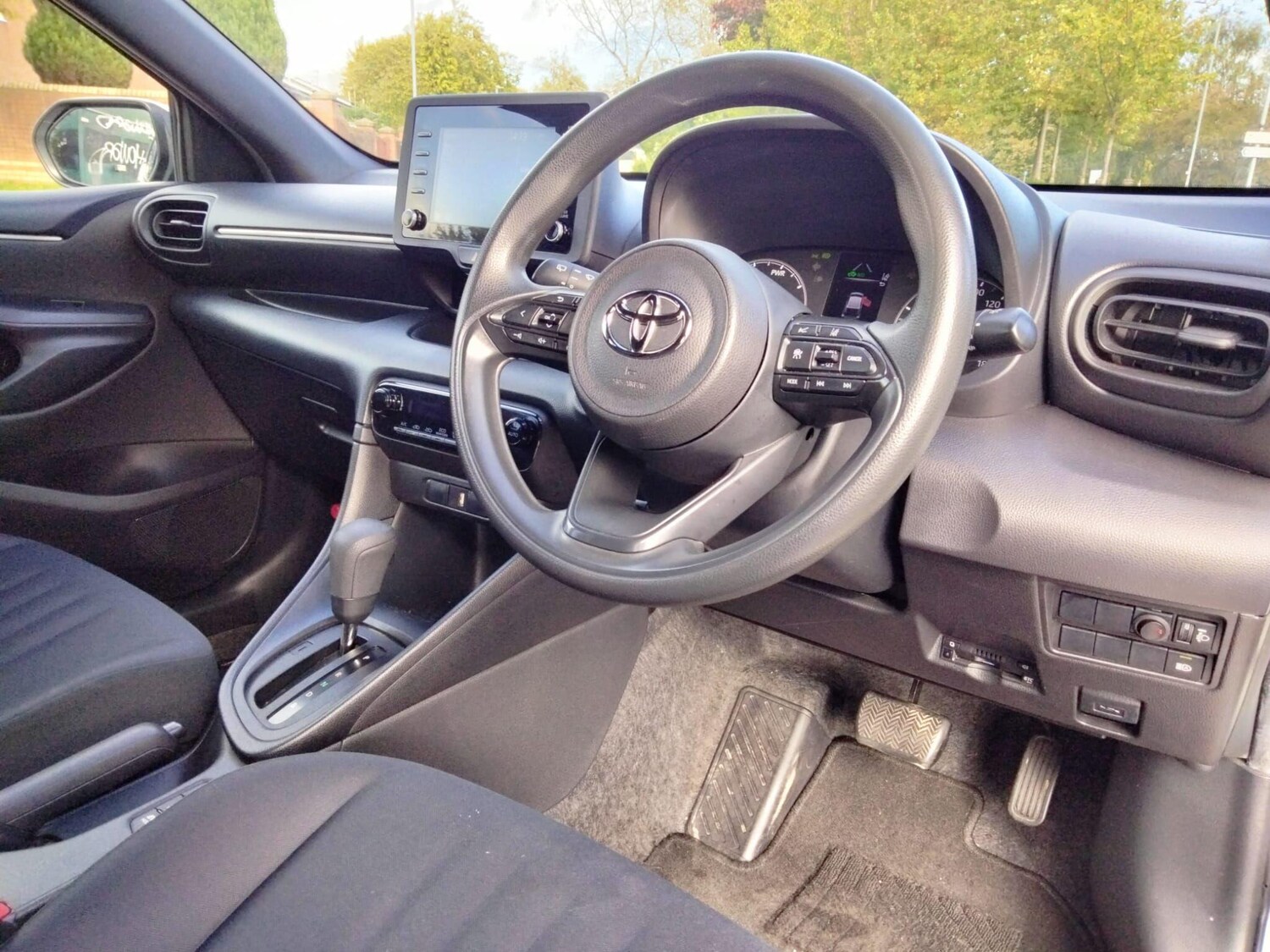 Used Toyota Yaris for sale - 76839977: Photo 30