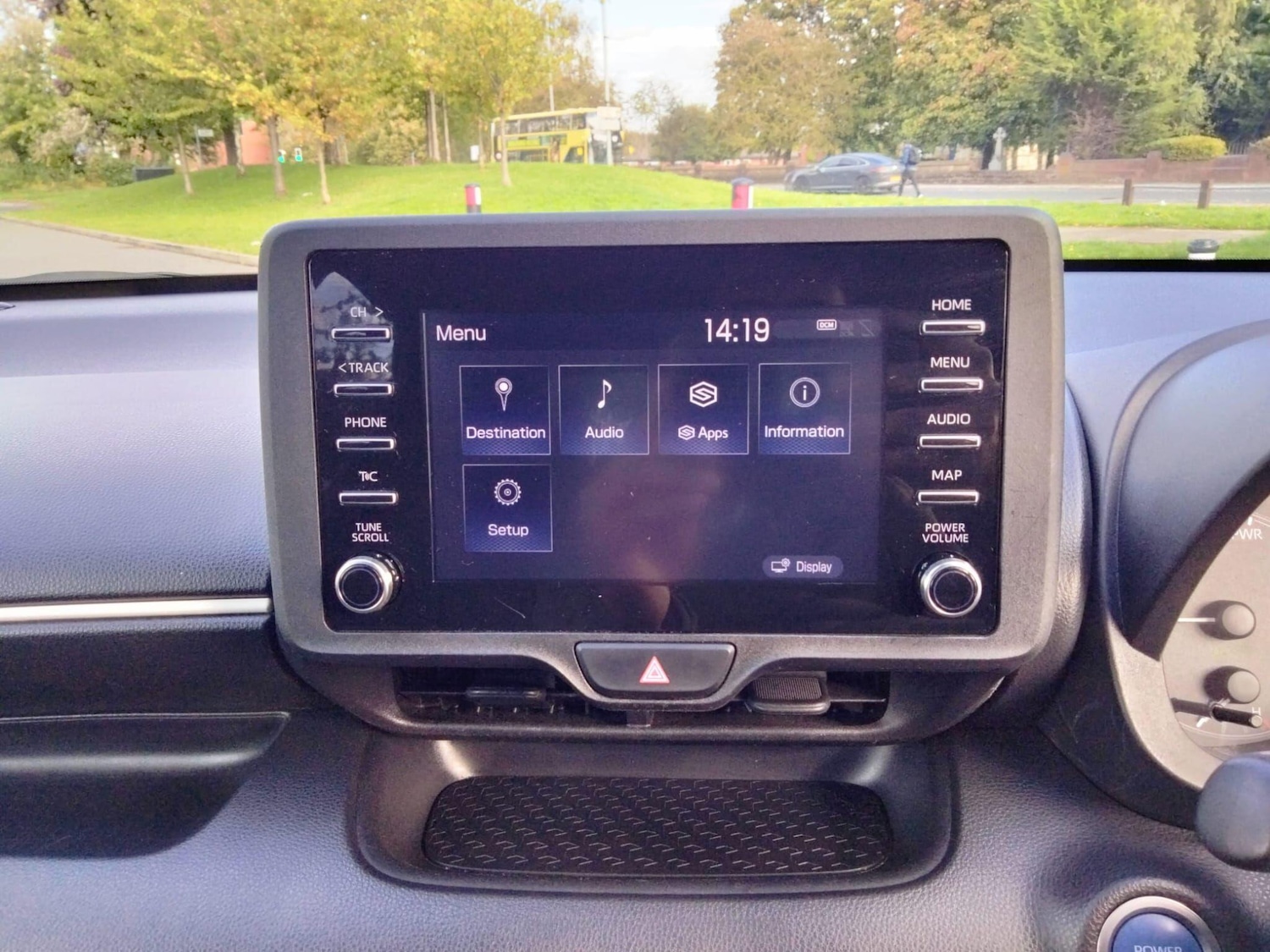 Used Toyota Yaris for sale - 76839977: Photo 31