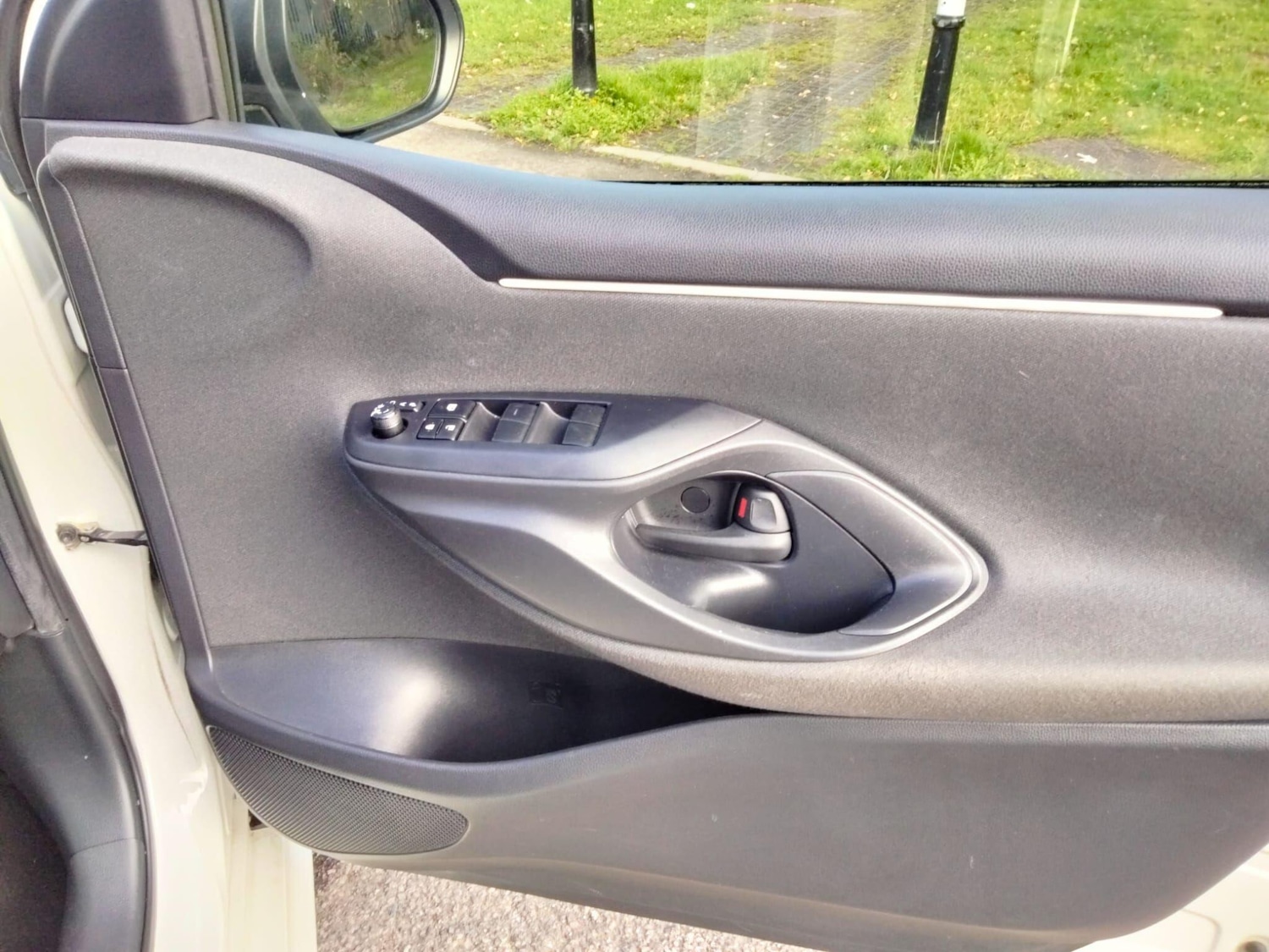 Used Toyota Yaris for sale - 76839977: Photo 43