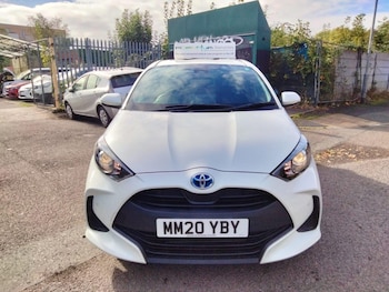 Used Toyota Yaris 2020 for sale - 76839977: Photo