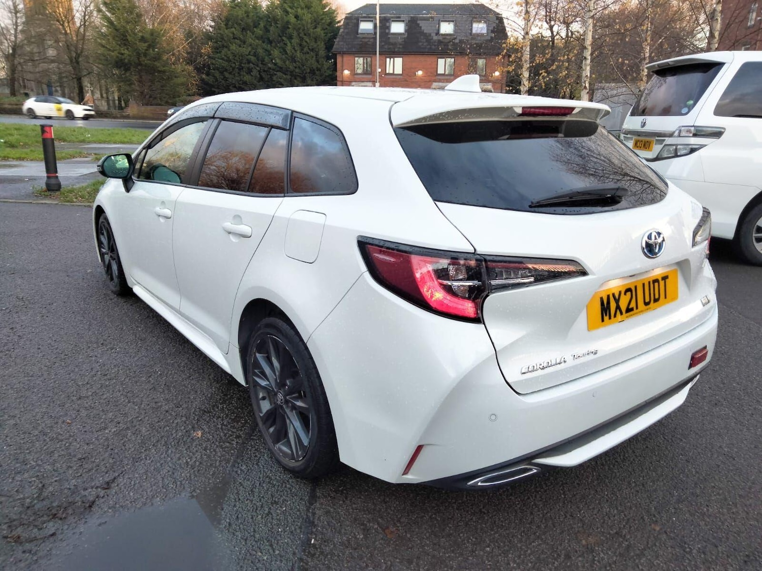 Used Toyota Prius 2025 for sale - 77015405: Photo 11