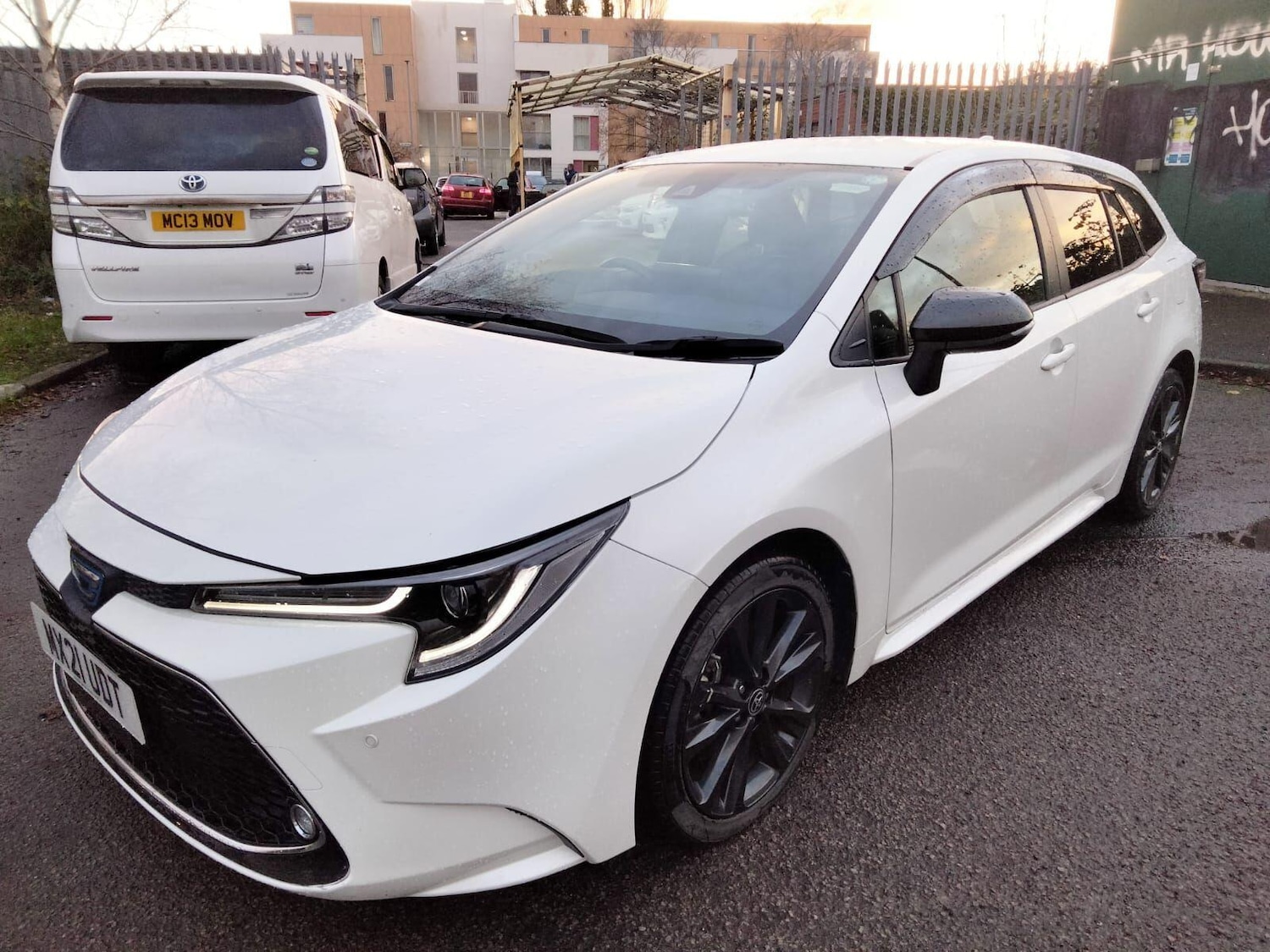 Used Toyota Prius 2025 for sale - 77015405: Photo 19