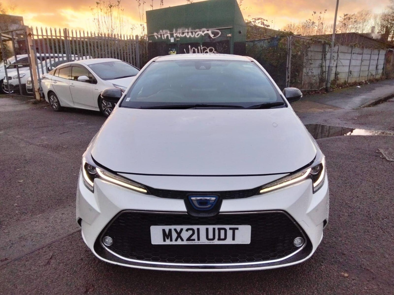 Used Toyota Prius 2025 for sale - 77015405: Photo 2