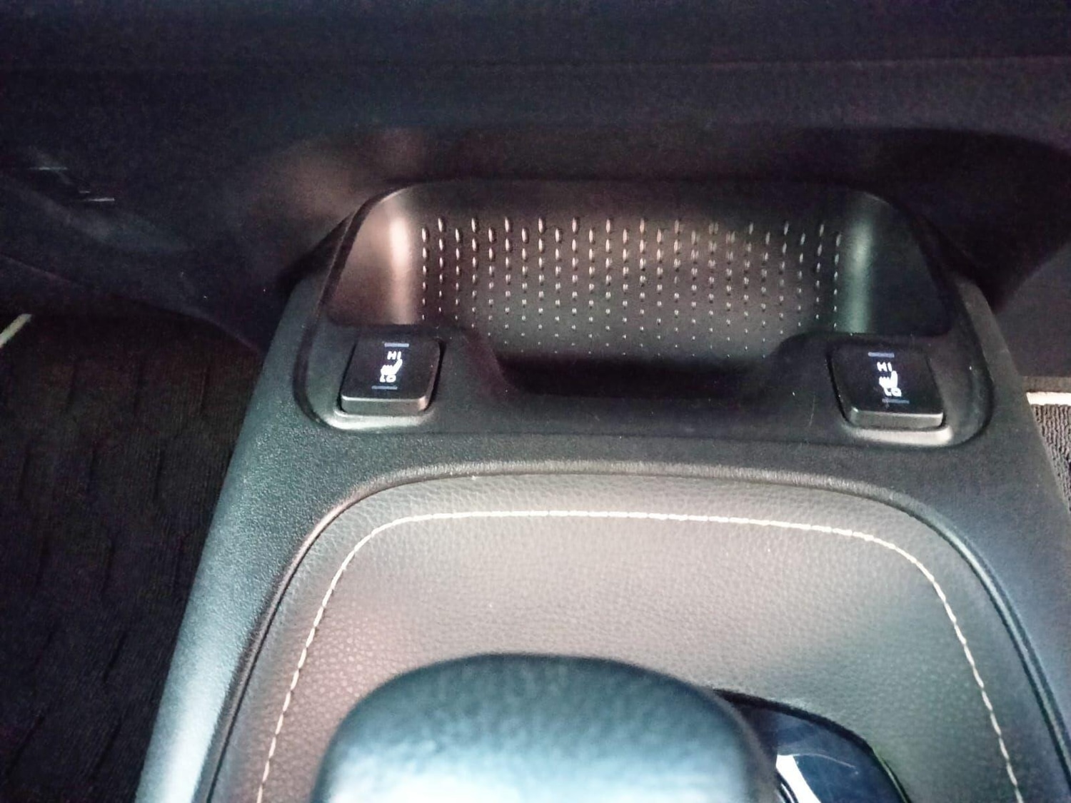 Used Toyota Prius 2025 for sale - 77015405: Photo 38