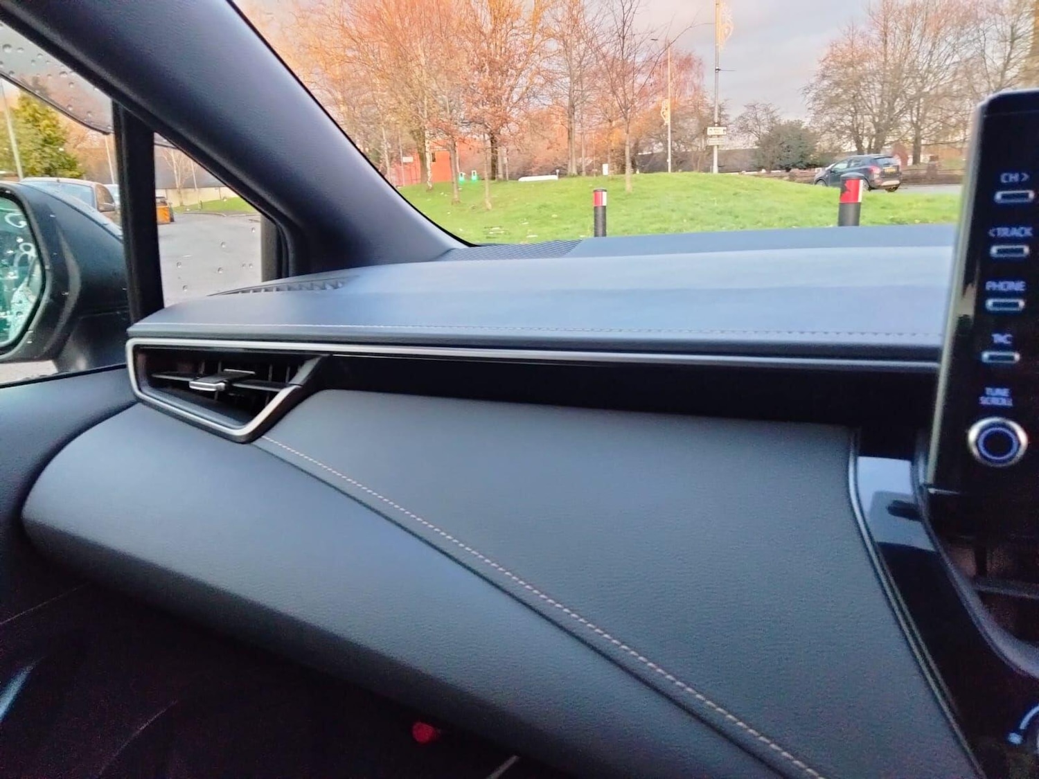 Used Toyota Prius 2025 for sale - 77015405: Photo 39