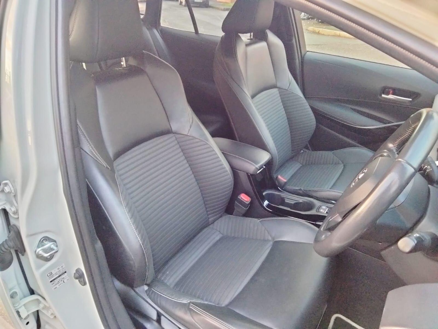 Used Toyota Prius 2025 for sale - 77015405: Photo 44