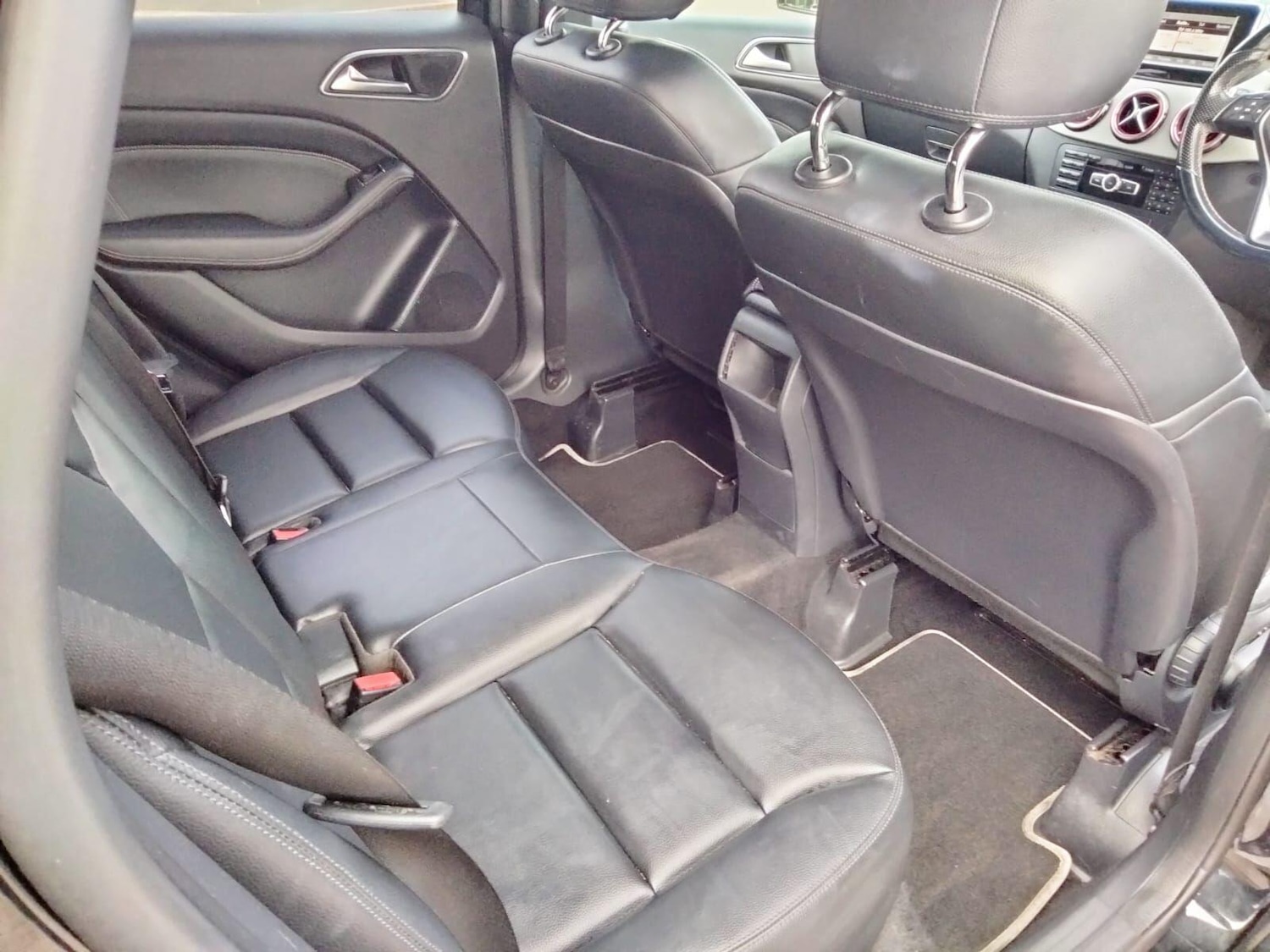 Used Mercedes-Benz B Class 2012 for sale - 77082059: Photo 41