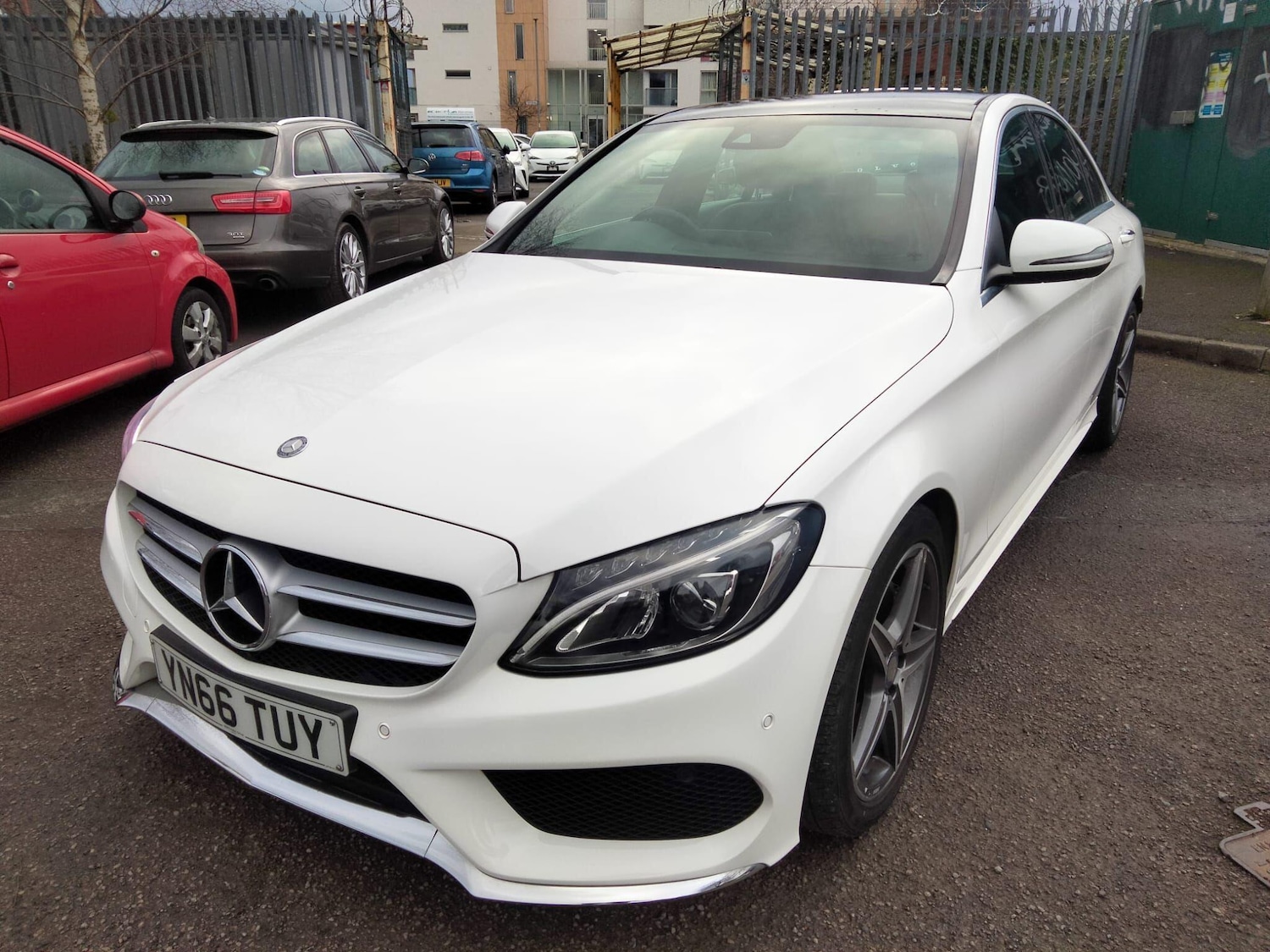 Used Mercedes-Benz C Class 2016 for sale - 77709955: Photo 15