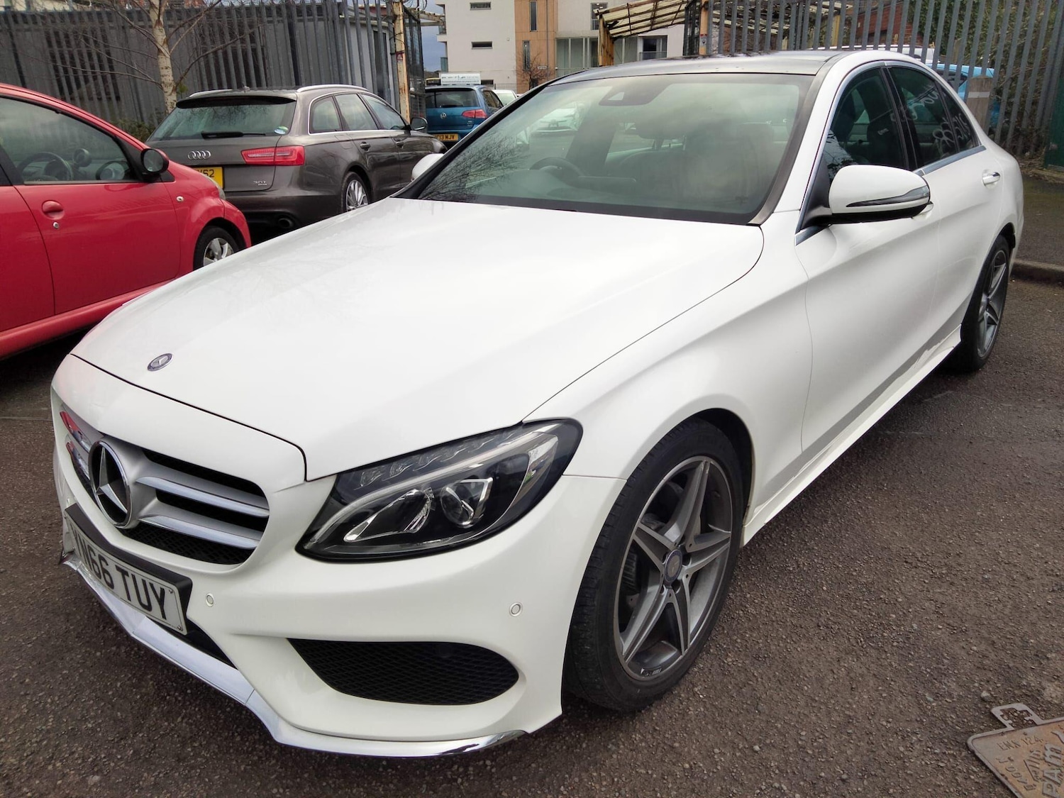 Used Mercedes-Benz C Class 2016 for sale - 77709955: Photo 17