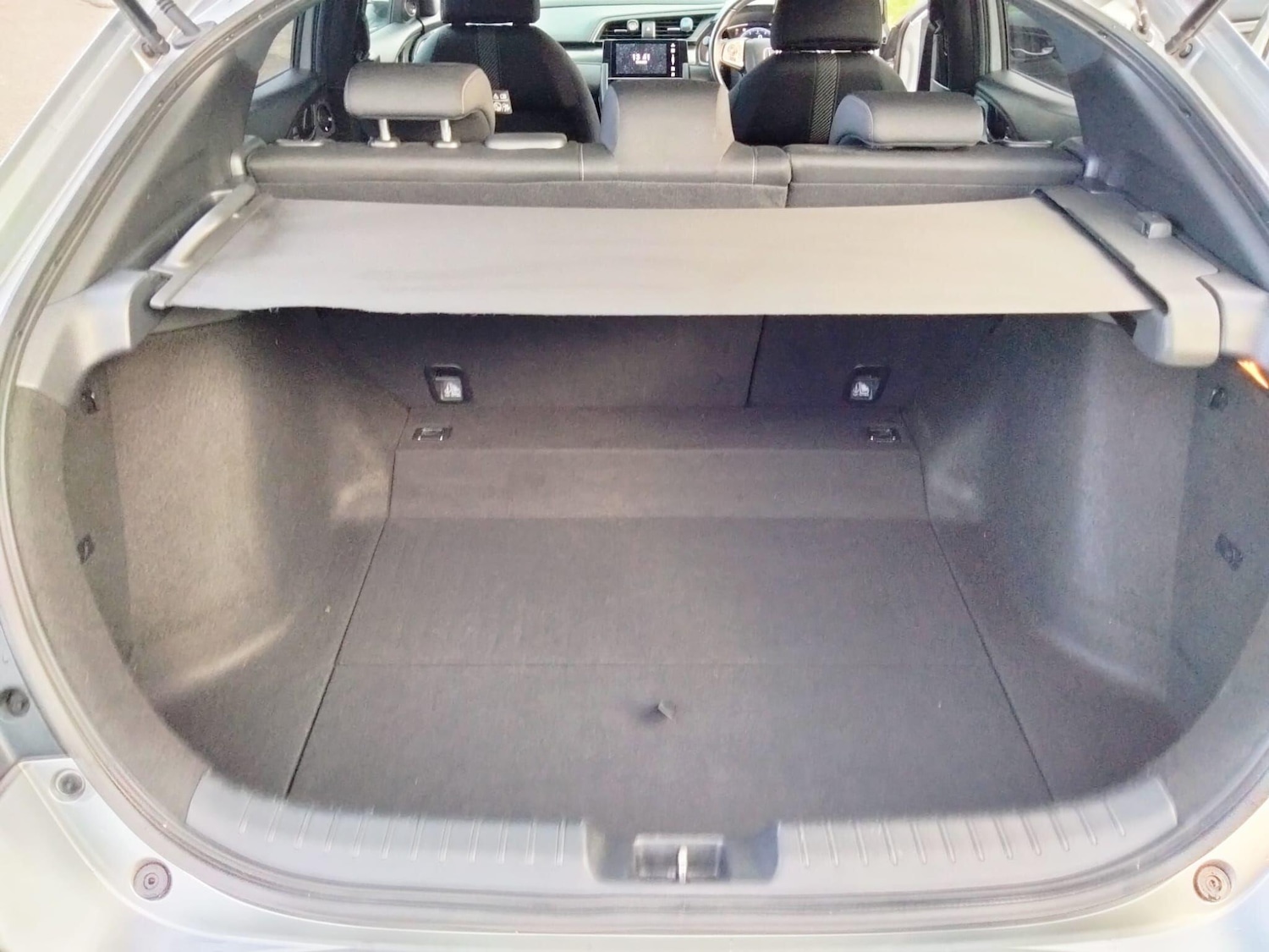 Used Honda Civic 2018 for sale - 76899511: Photo 40