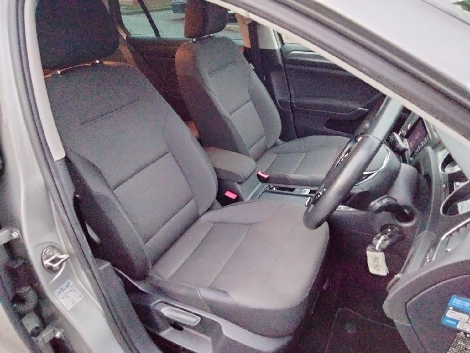 Used Volkswagen Golf 2025 for sale - 76952820: Photo 30