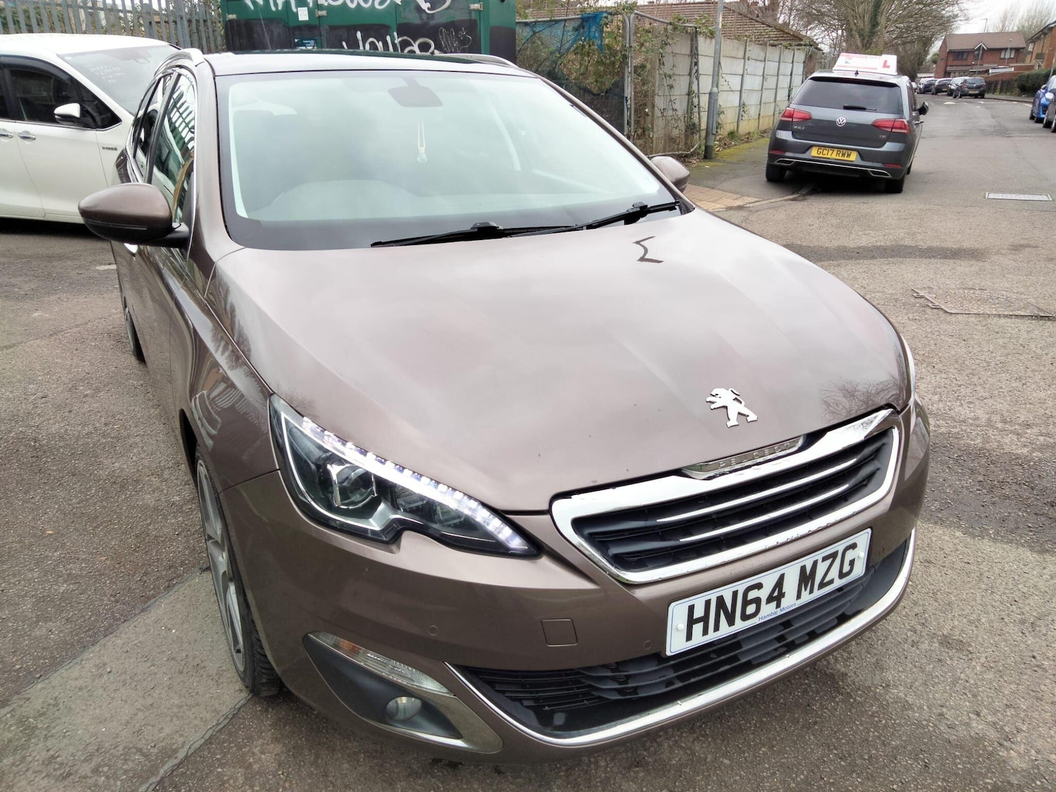 Used Peugeot 308 2014 for sale - 77670994: Photo 2