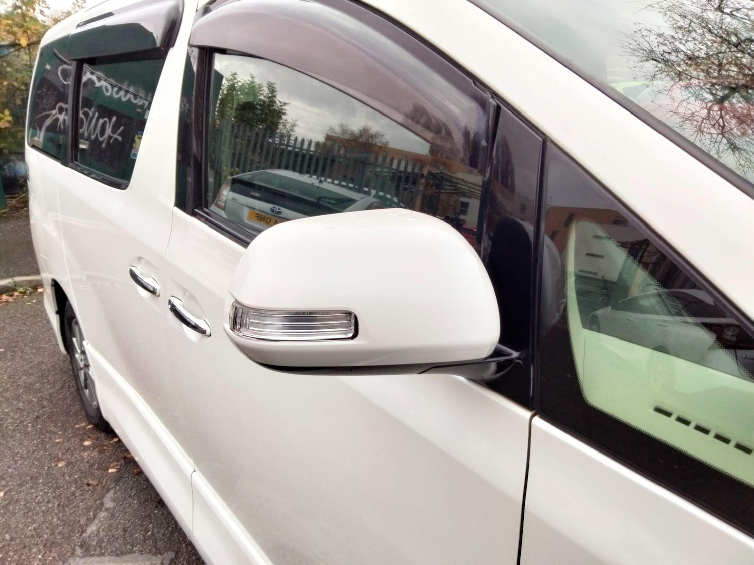 Used Toyota Vellfire for sale - 76512478: Photo 30