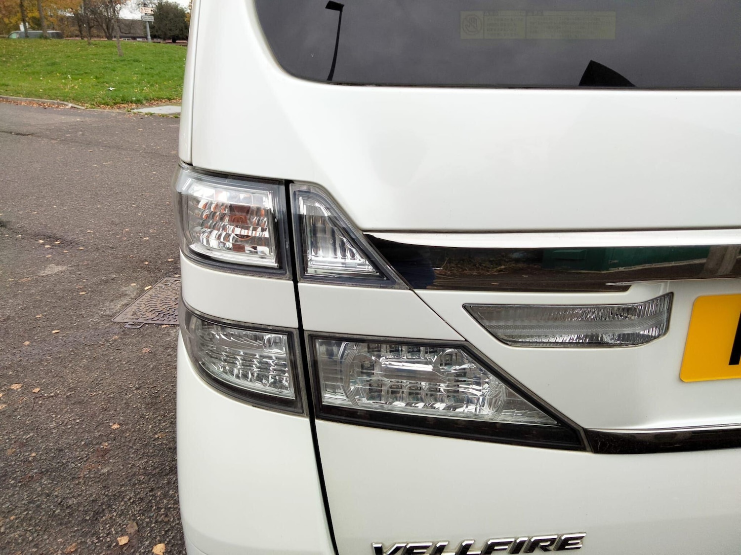 Used Toyota Vellfire for sale - 76512478: Photo 31