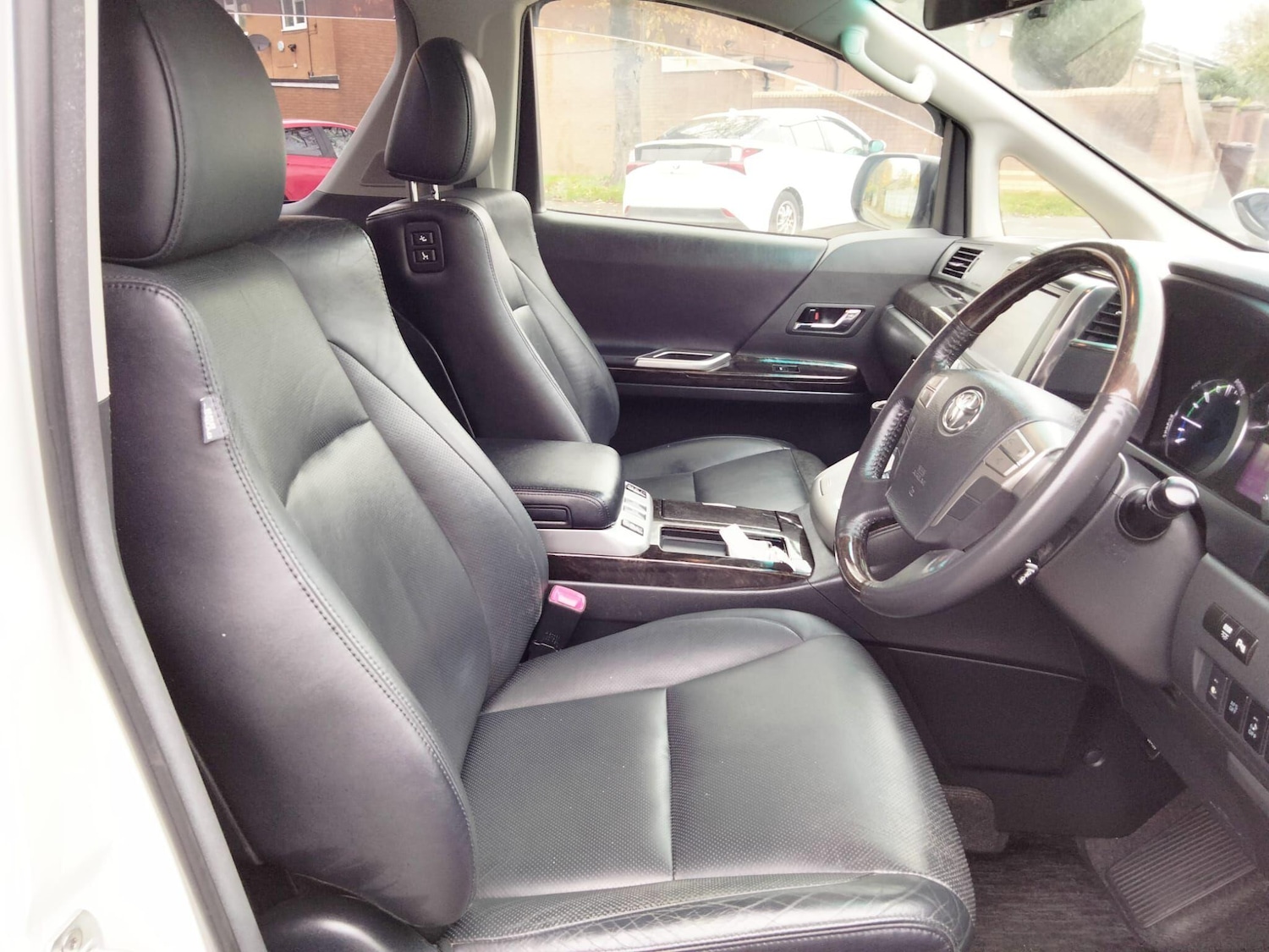 Used Toyota Vellfire for sale - 76512478: Photo 39