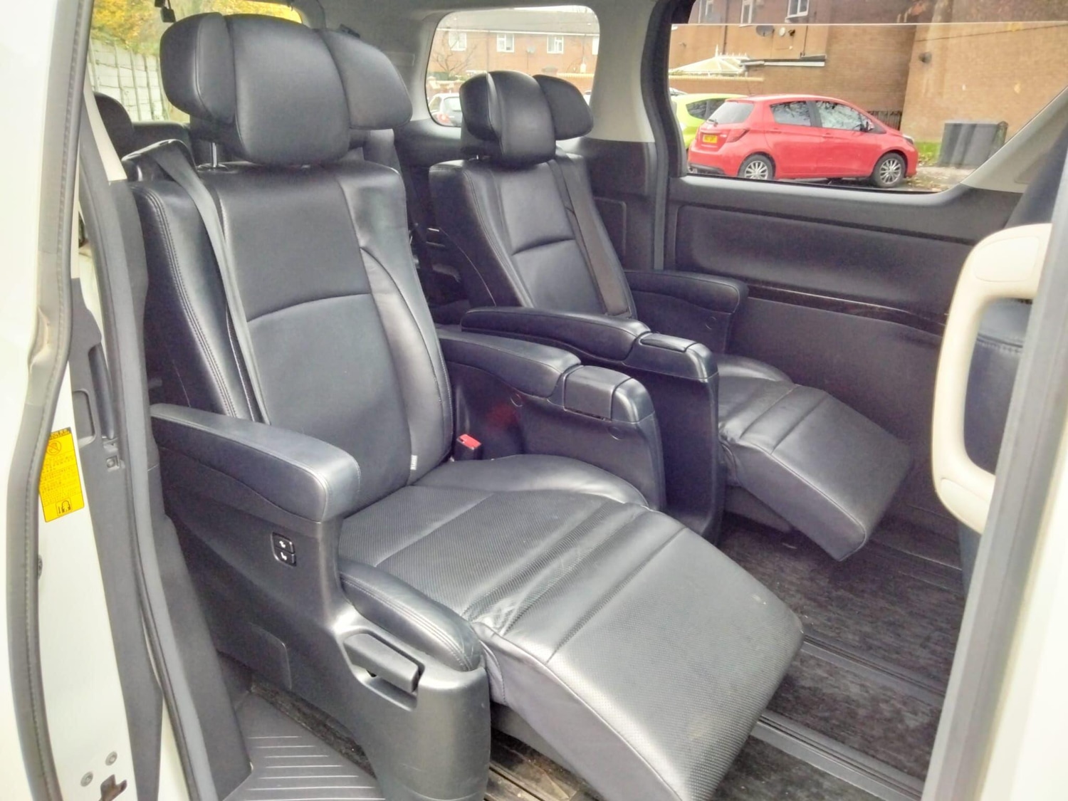 Used Toyota Vellfire for sale - 76512478: Photo 56
