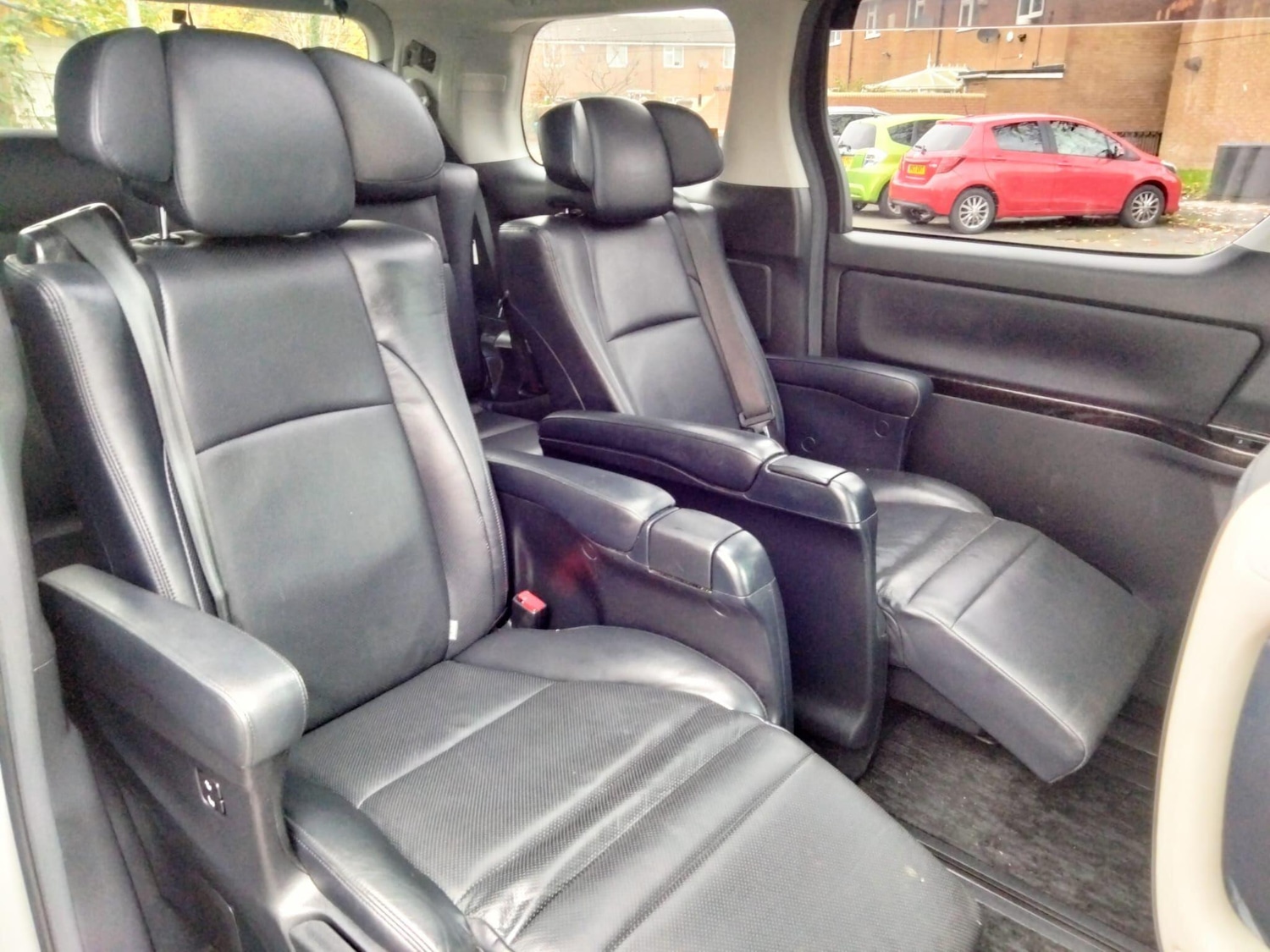 Used Toyota Vellfire for sale - 76512478: Photo 60