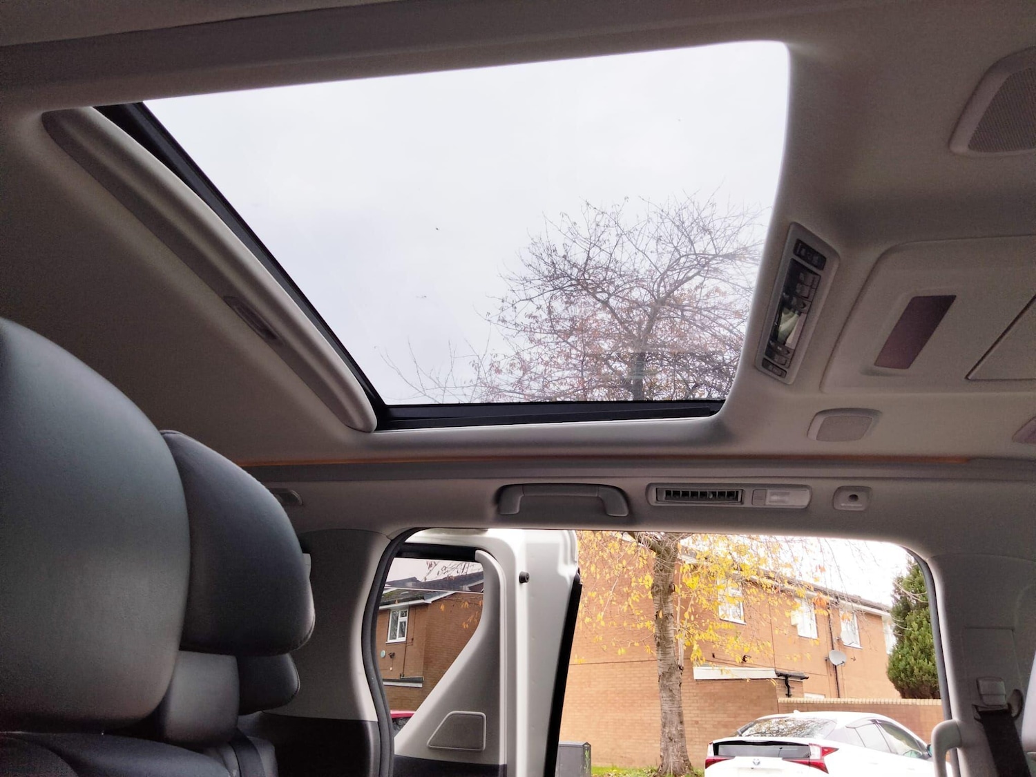 Used Toyota Vellfire for sale - 76512478: Photo 69