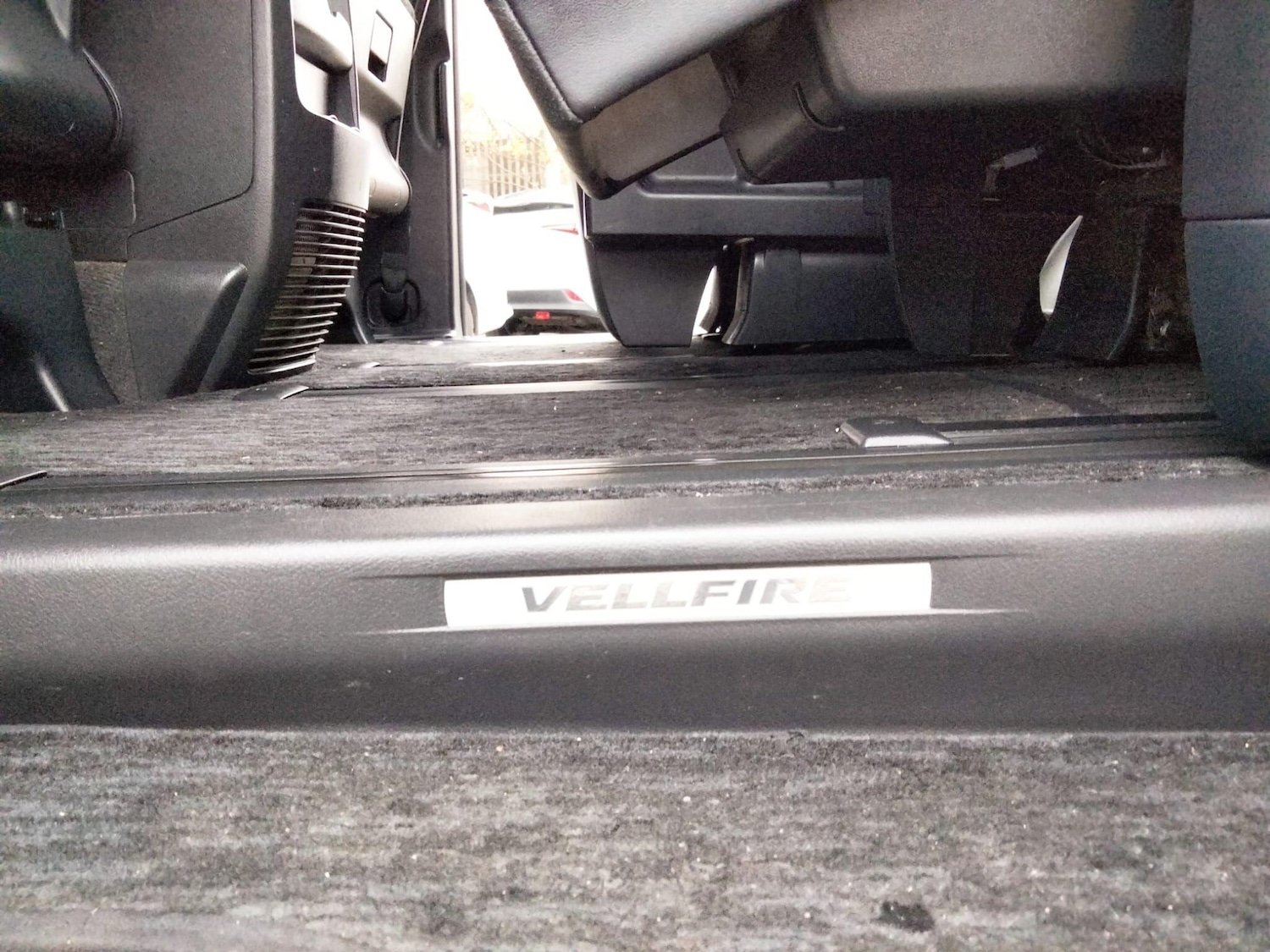 Used Toyota Vellfire for sale - 76512478: Photo 83