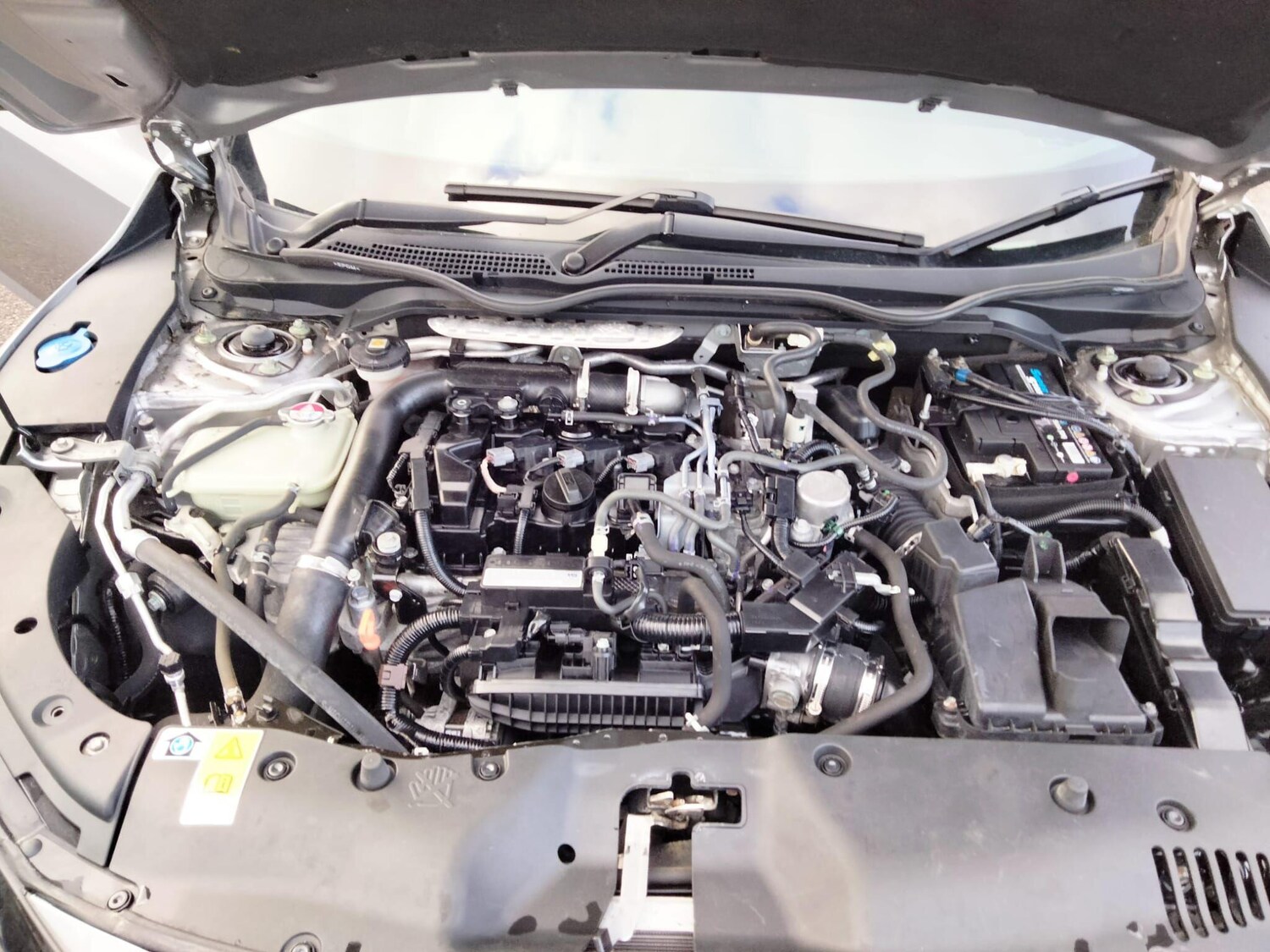 Used Honda Civic 2018 for sale - 77647597: Photo 44