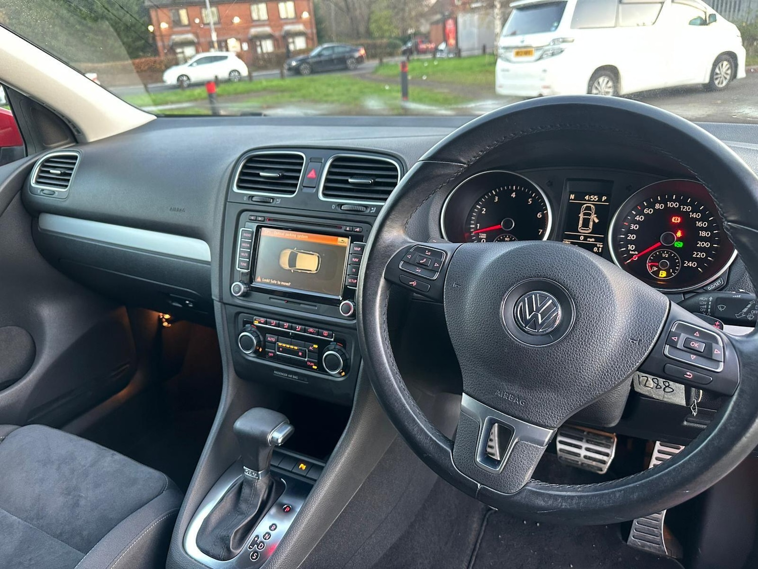 Used Volkswagen Golf 2025 for sale - 76714480: Photo 29