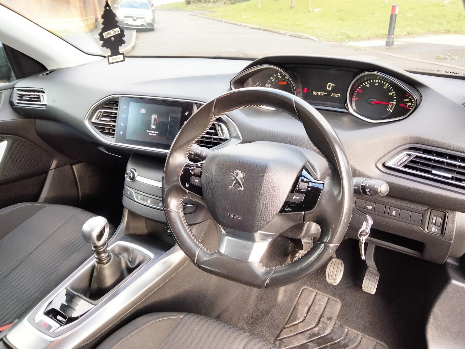 Used Peugeot 308 2014 for sale - 77647587: Photo 25