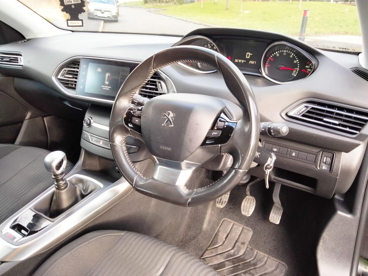 Used Peugeot 308 2014 for sale - 77647587: Photo 28