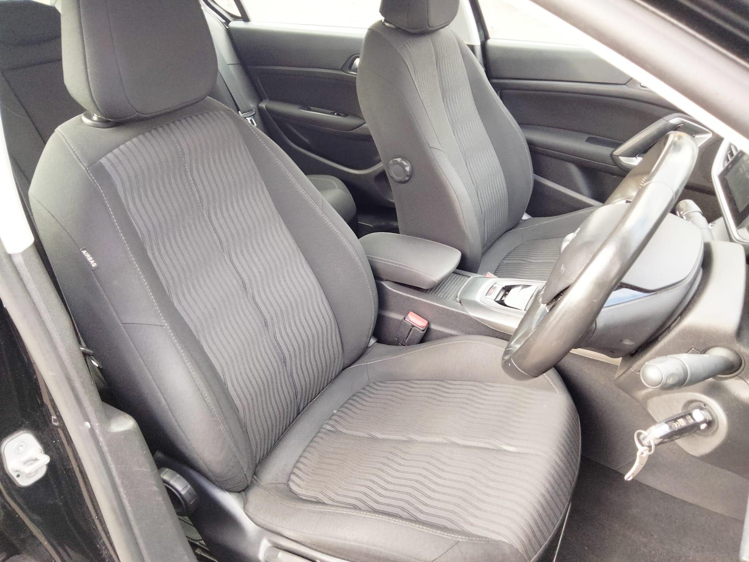 Used Peugeot 308 2014 for sale - 77647587: Photo 42