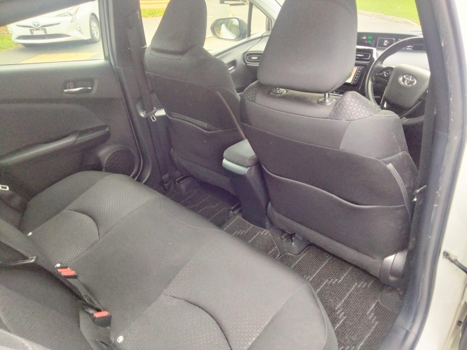 Used Toyota Prius 2025 for sale - 76549047: Photo 30