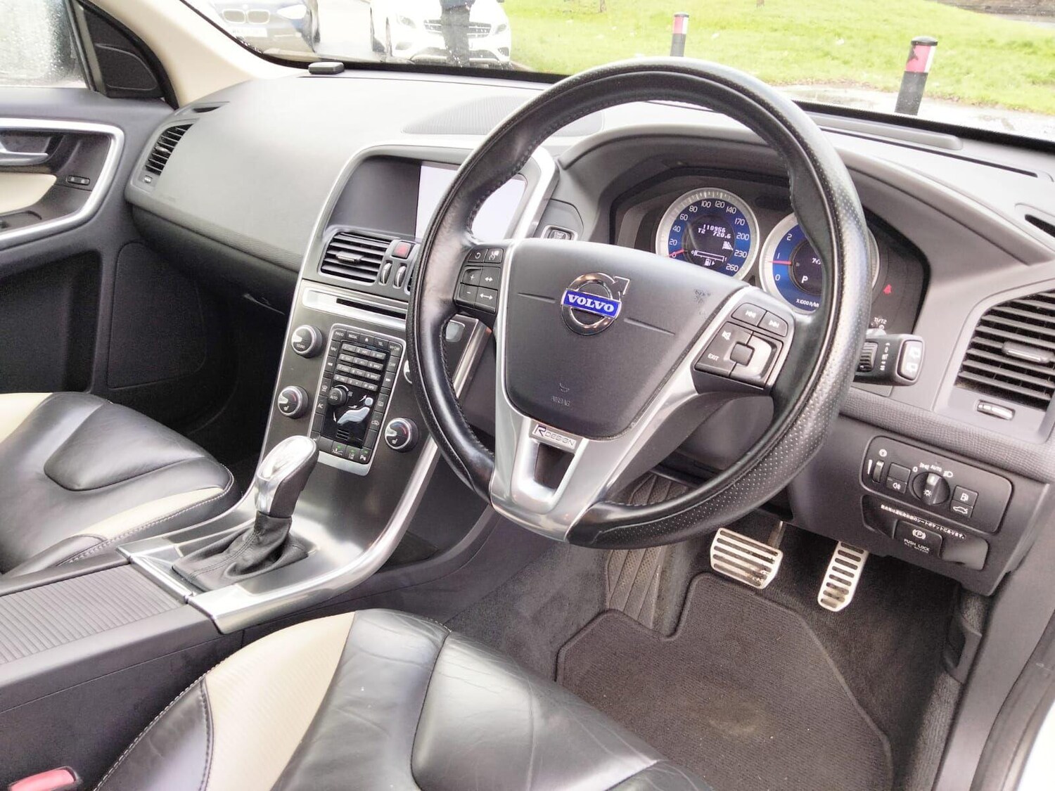 Used Volvo XC60 2025 for sale - 77647572: Photo 28