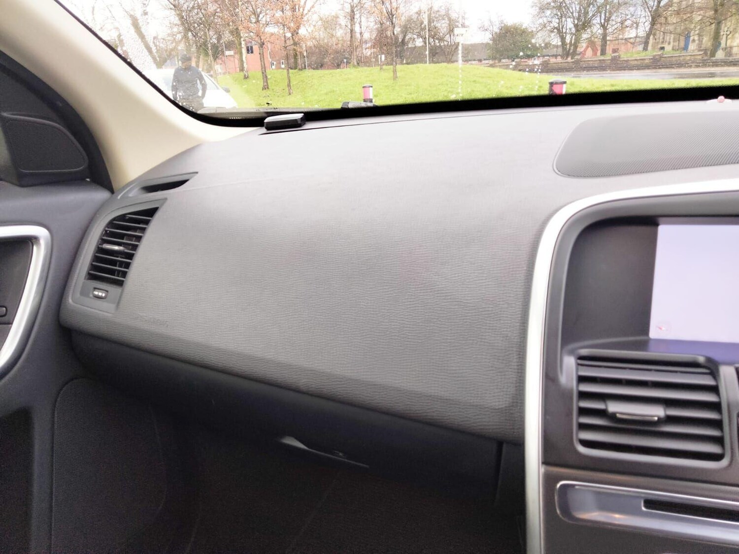 Used Volvo XC60 2025 for sale - 77647572: Photo 34