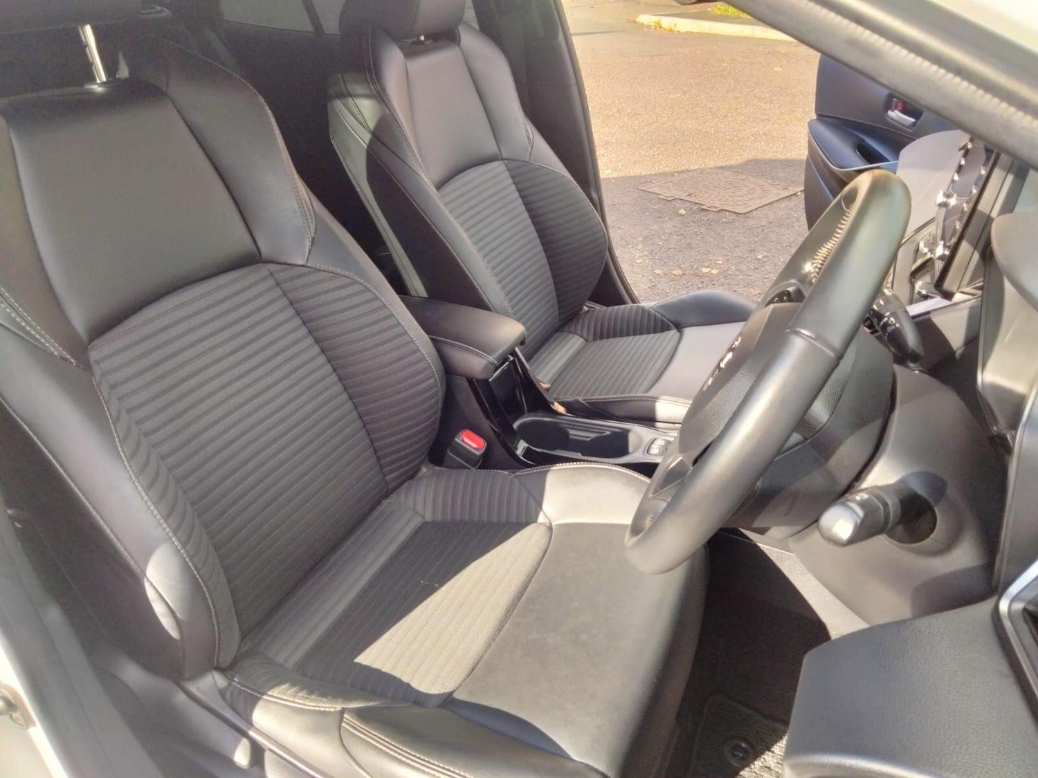 Used Toyota Corolla for sale - 76538063: Photo 35