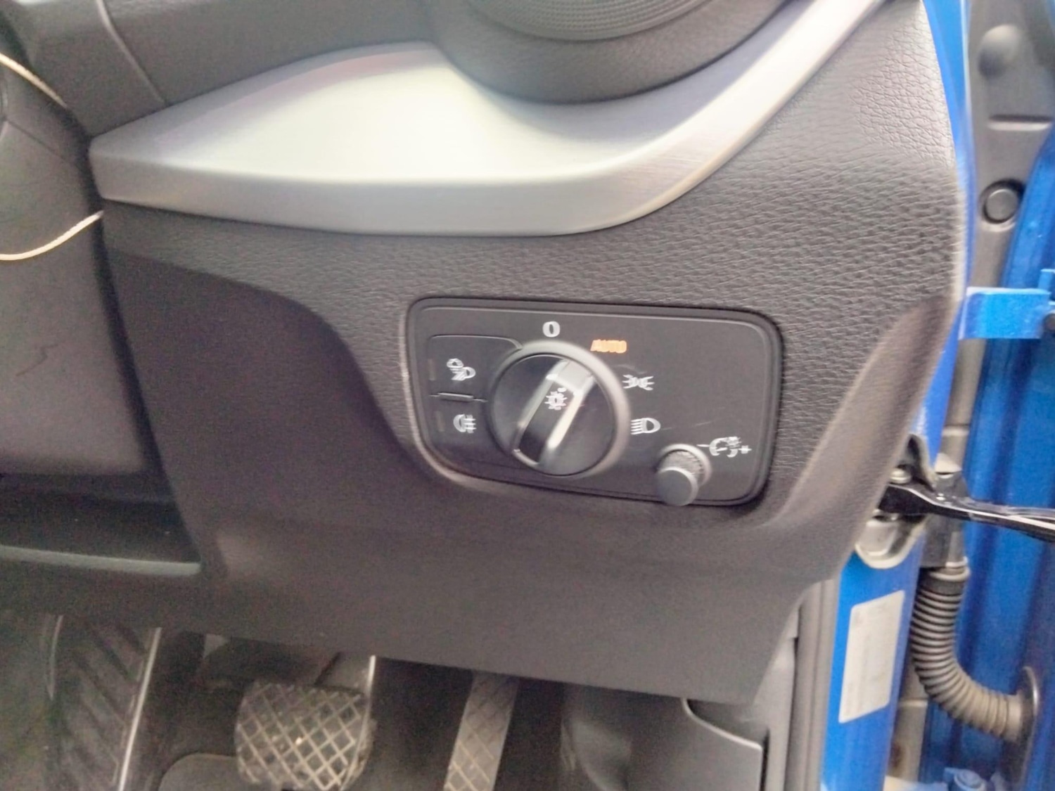 Used Audi Q2 for sale - 76992055: Photo 28