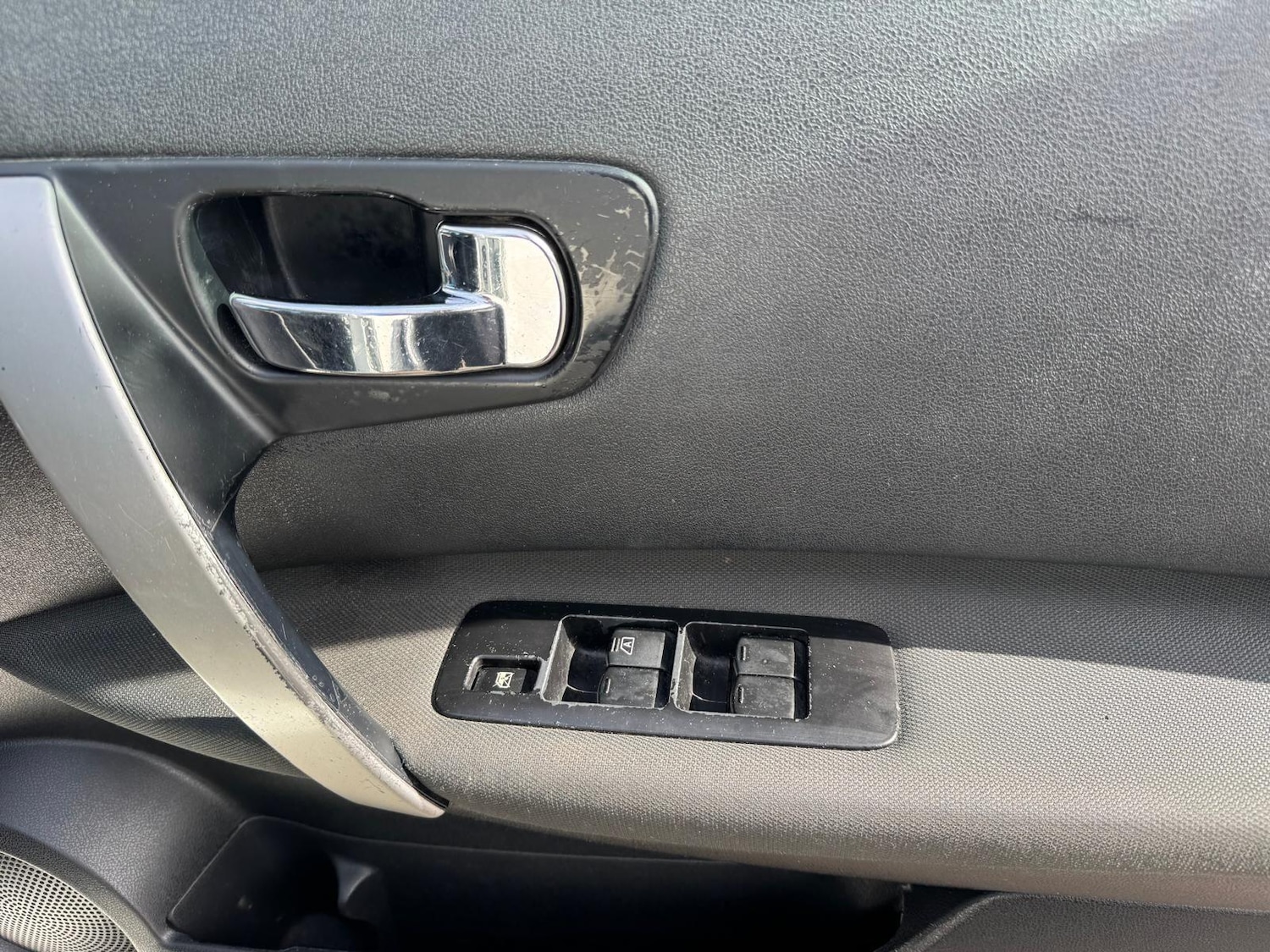 Used Nissan Qashqai+2 2012 for sale - 76926275: Photo 24