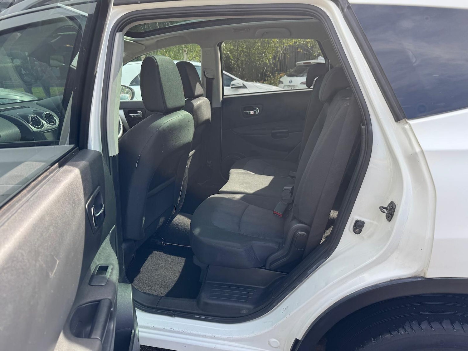 Used Nissan Qashqai+2 2012 for sale - 76926275: Photo 33